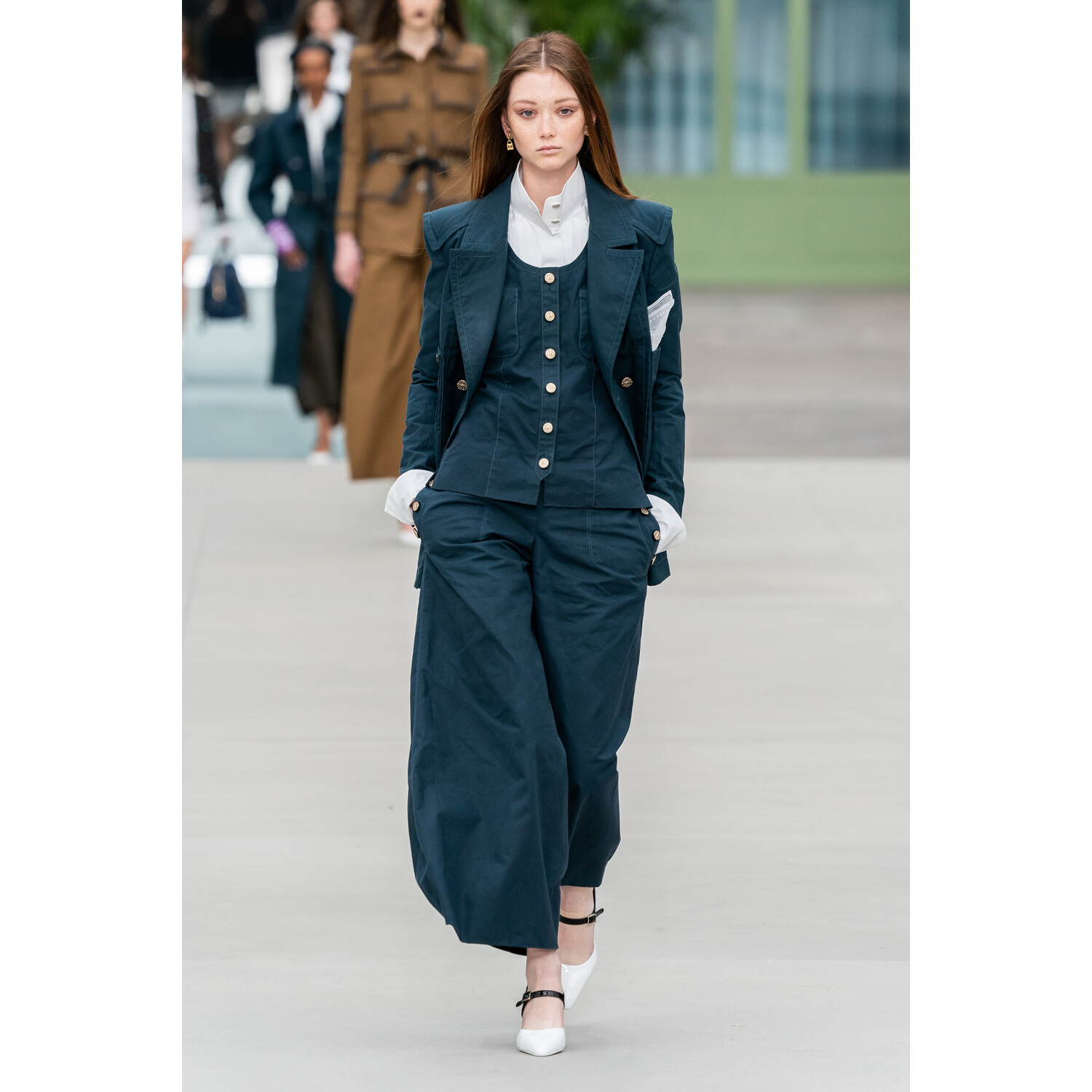 Фото Chanel Resort 2020 Fashion show / Chanel круизная коллекция 2020
