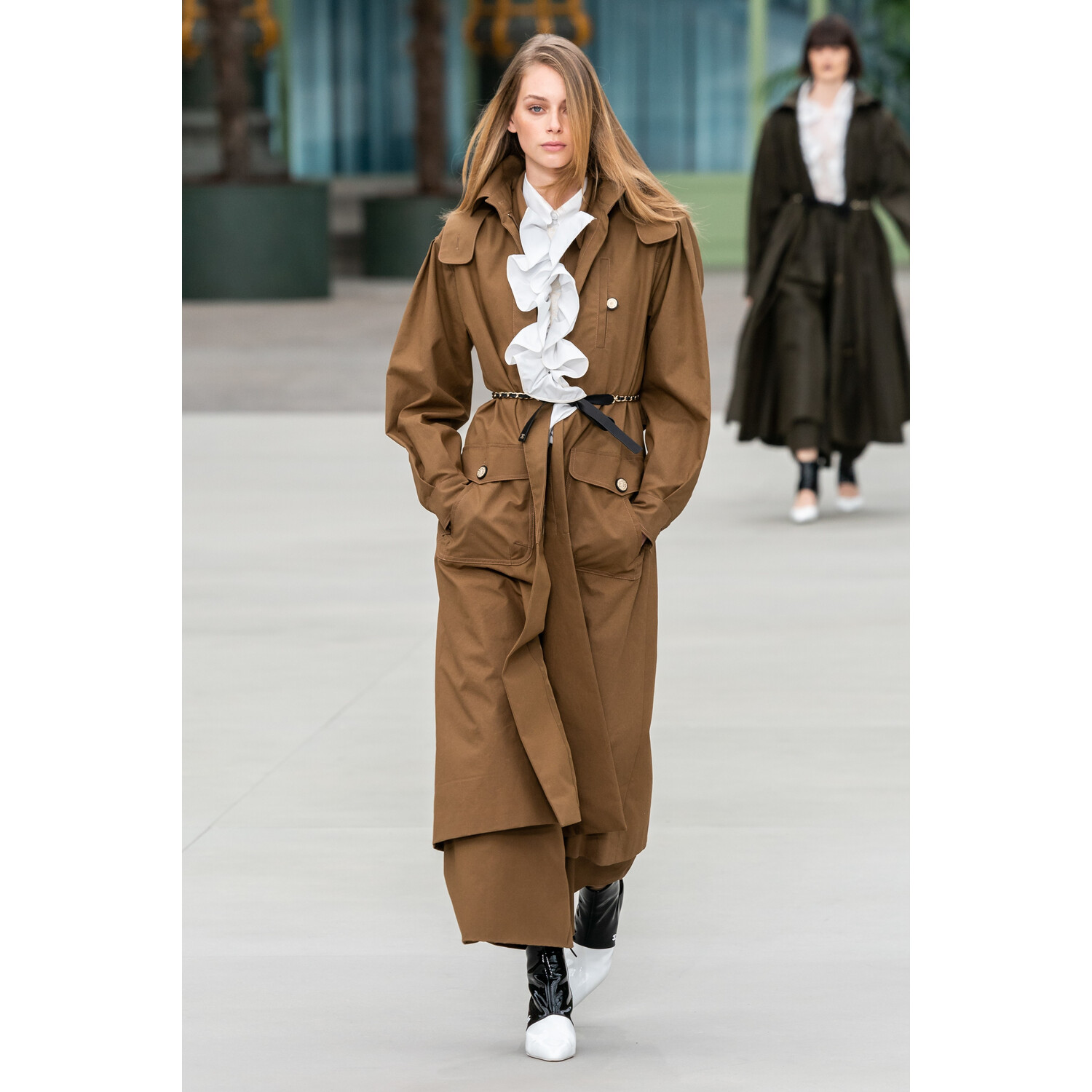 Фото Chanel Resort 2020 Fashion show / Chanel круизная коллекция 2020