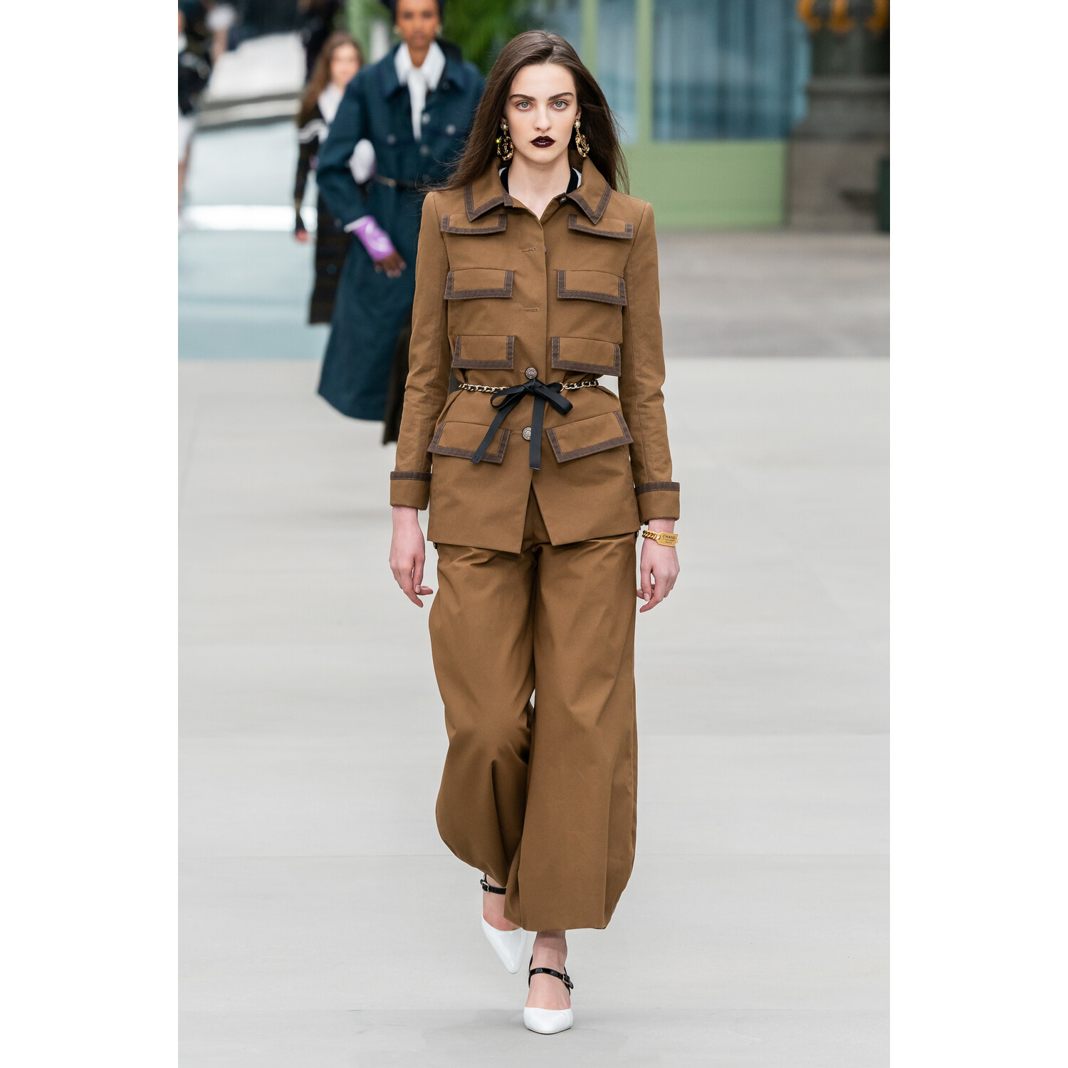 Фото Chanel Resort 2020 Fashion show / Chanel круизная коллекция 2020