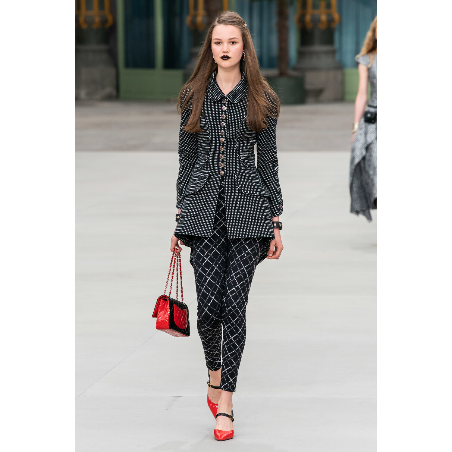 Фото Chanel Resort 2020 Fashion show / Chanel круизная коллекция 2020