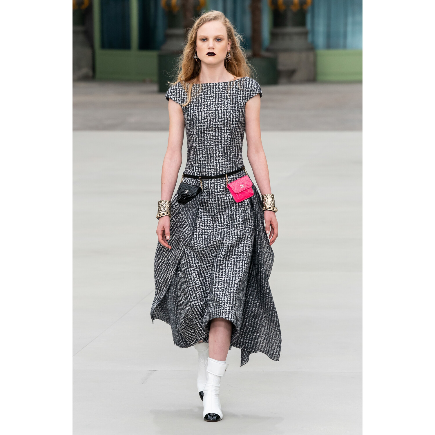 Фото Chanel Resort 2020 Fashion show / Chanel круизная коллекция 2020