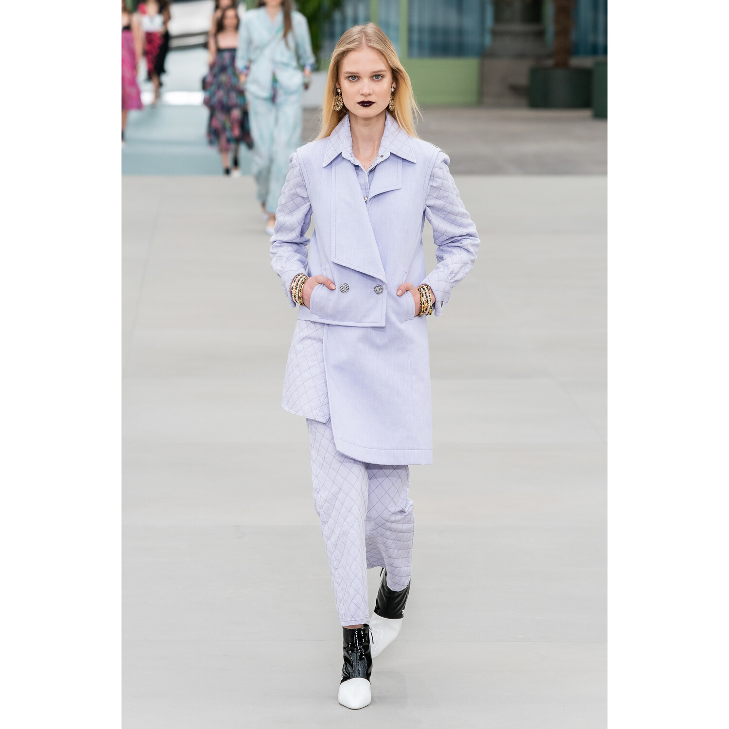 Фото Chanel Resort 2020 Fashion show / Chanel круизная коллекция 2020
