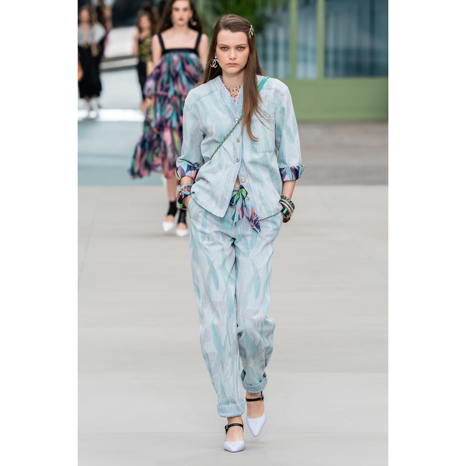 Фото Chanel Resort 2020 Fashion show / Chanel круизная коллекция 2020