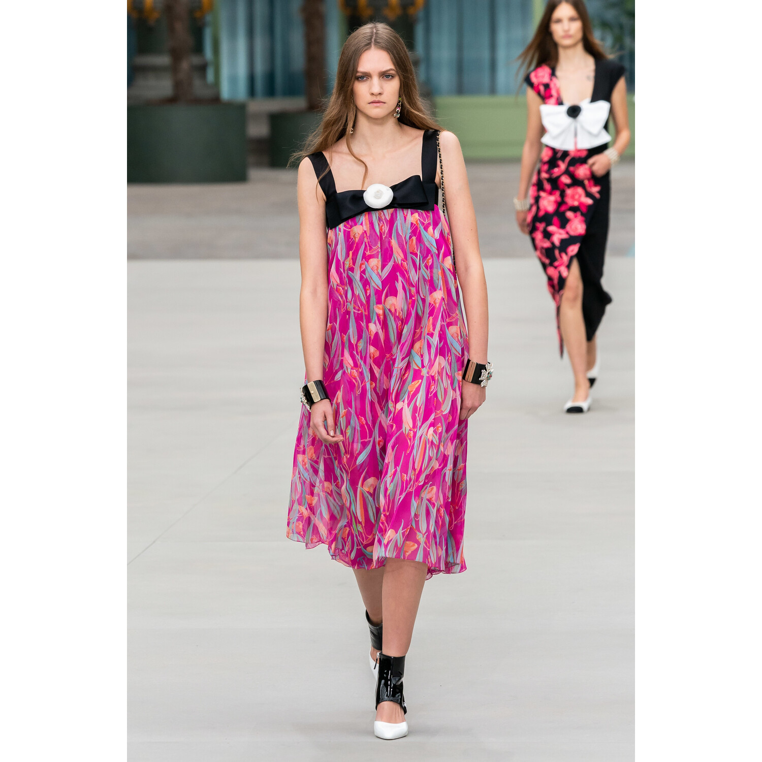 Фото Chanel Resort 2020 Fashion show / Chanel круизная коллекция 2020
