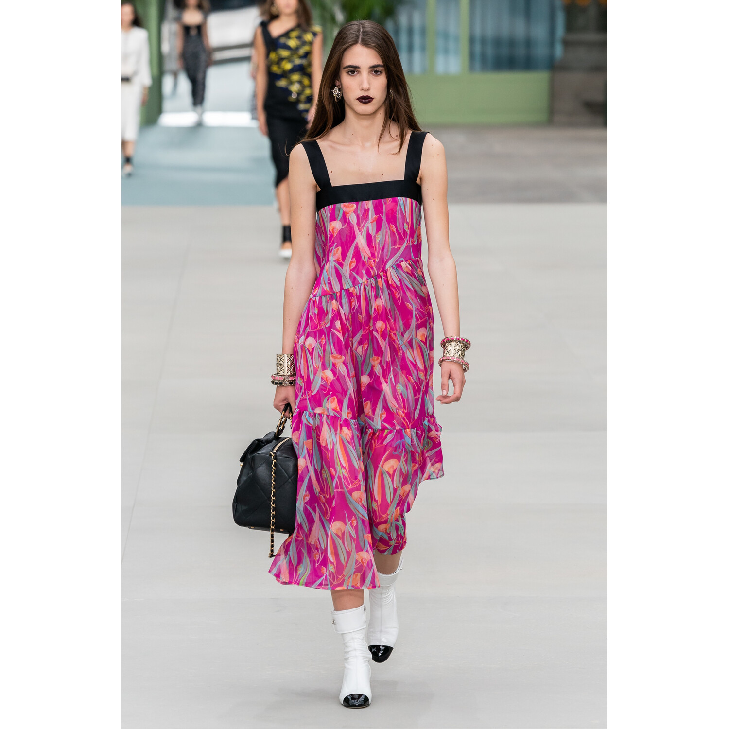 Фото Chanel Resort 2020 Fashion show / Chanel круизная коллекция 2020