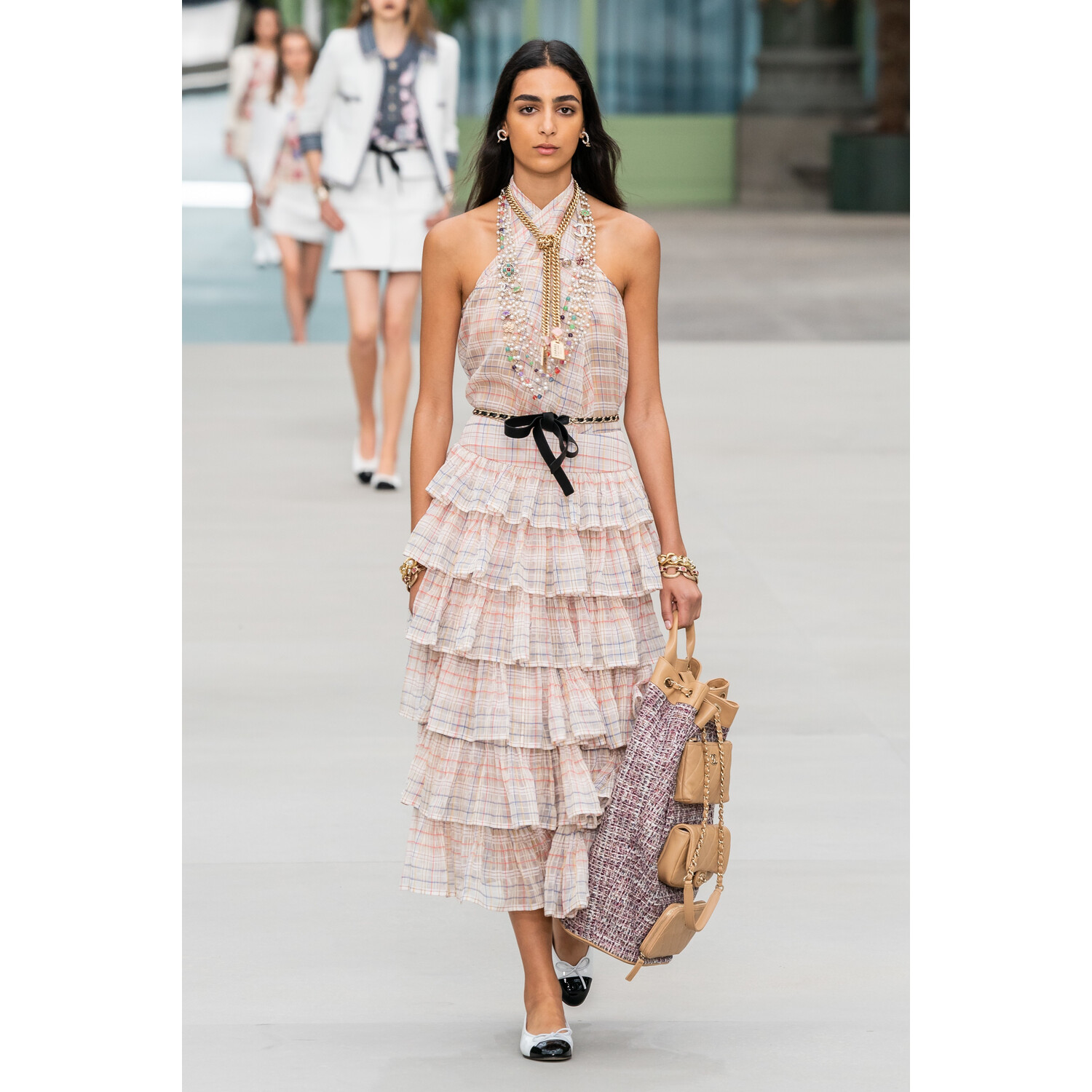 Фото Chanel Resort 2020 Fashion show / Chanel круизная коллекция 2020