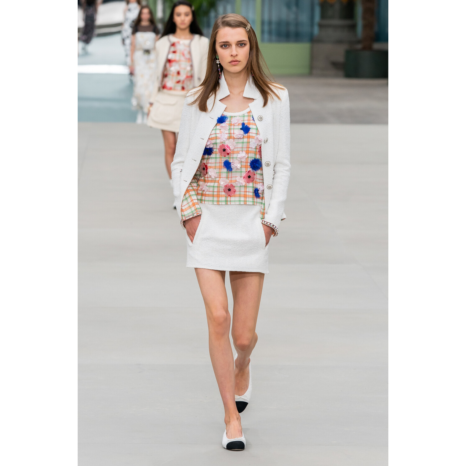 Фото Chanel Resort 2020 Fashion show / Chanel круизная коллекция 2020