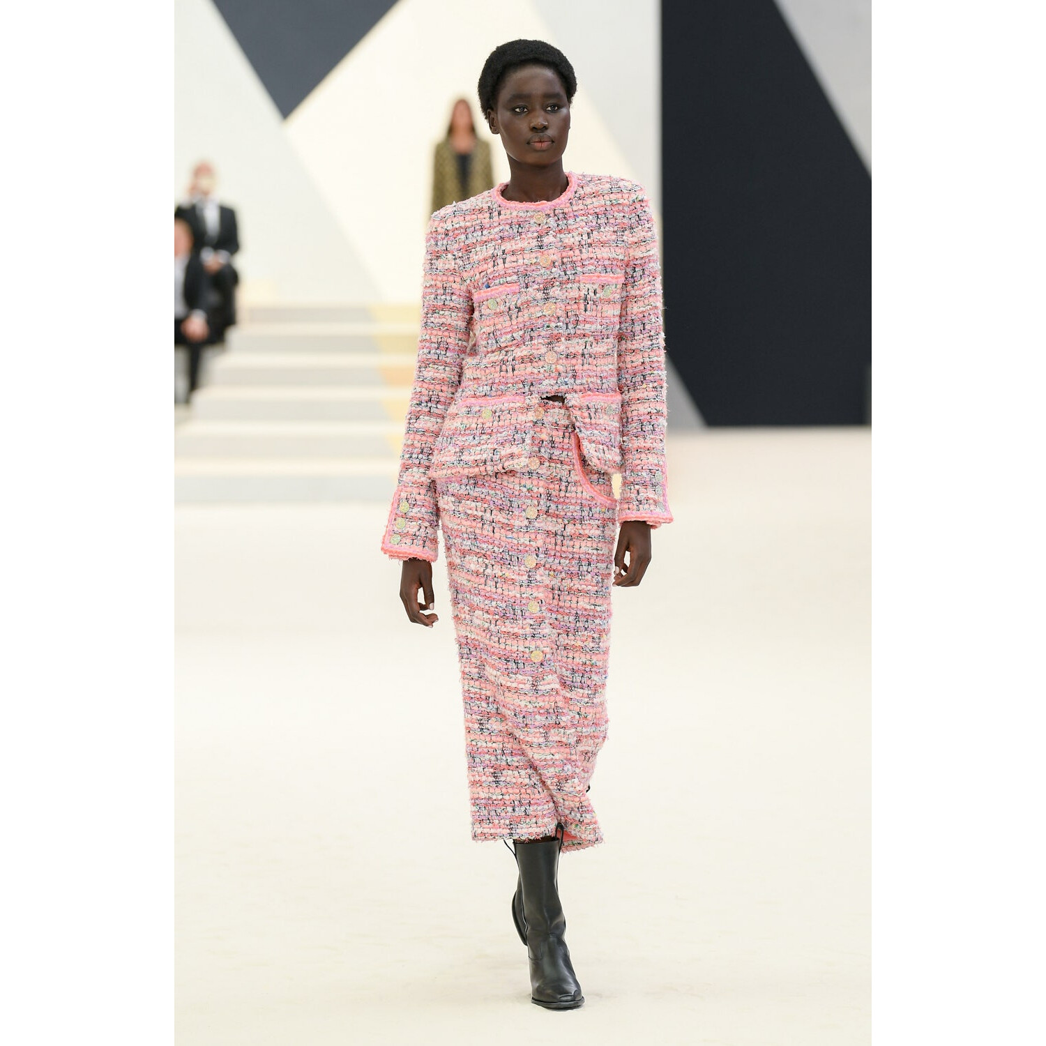Фото Chanel Couture коллекция осень 2022 / Chanel Couture Fall 2022