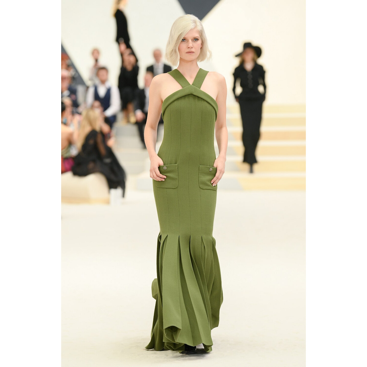 Фото Chanel Couture коллекция осень 2022 / Chanel Couture Fall 2022