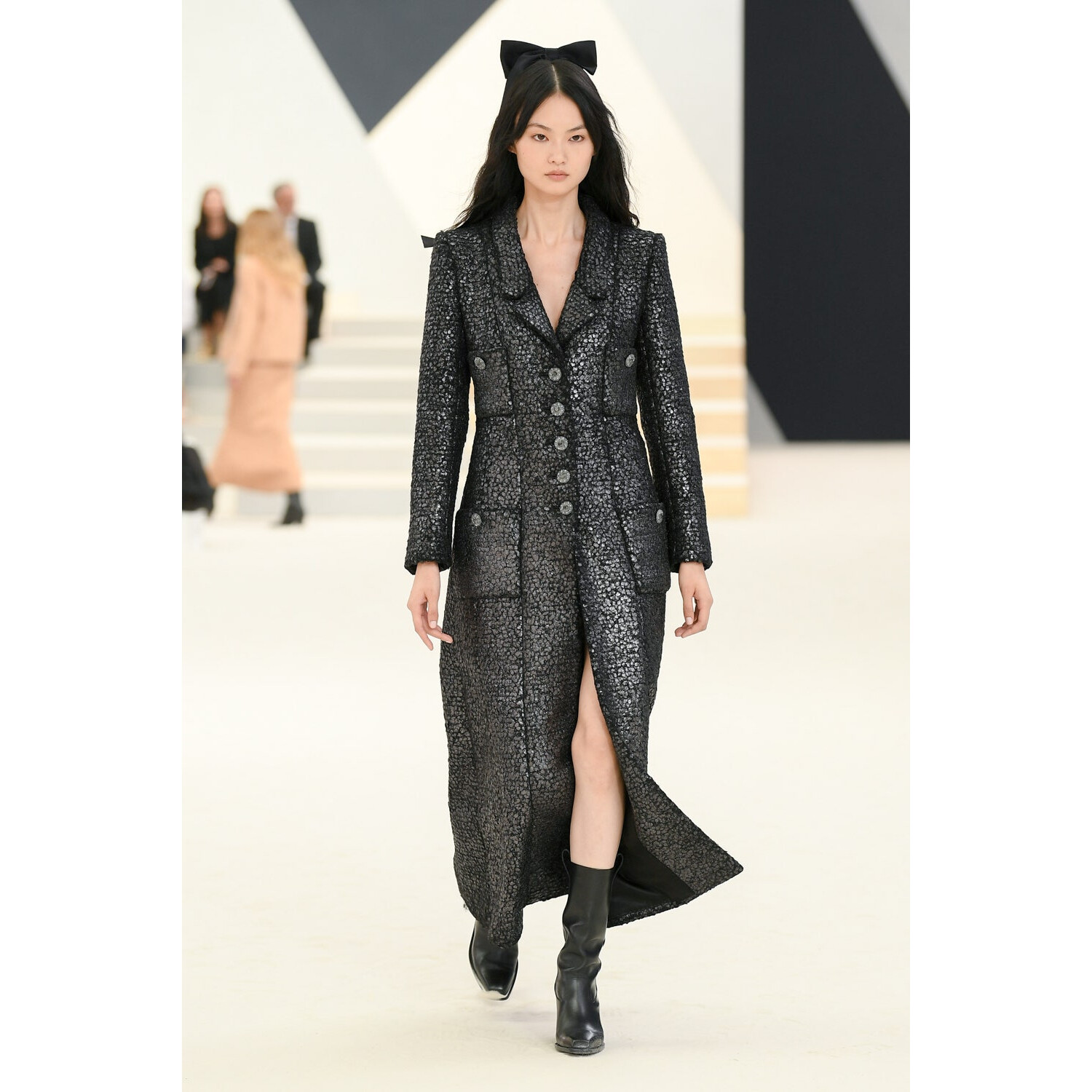 Фото Chanel Couture коллекция осень 2022 / Chanel Couture Fall 2022