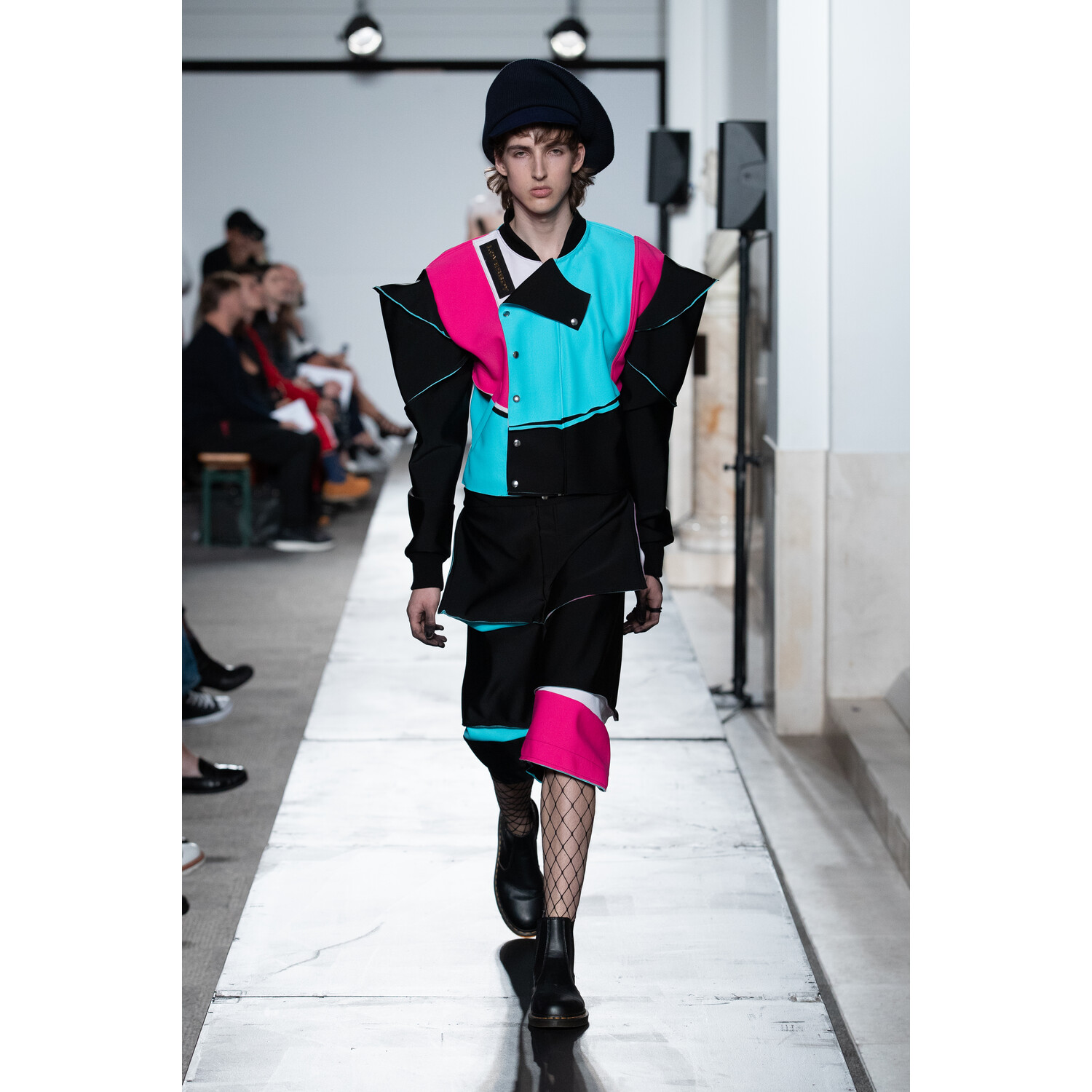 Фото Charles Jeffrey Loverboy Spring 2020 Menswear / Charles Jeffrey Loverboy весна- лето 2020 / Неделя моды: Лондон