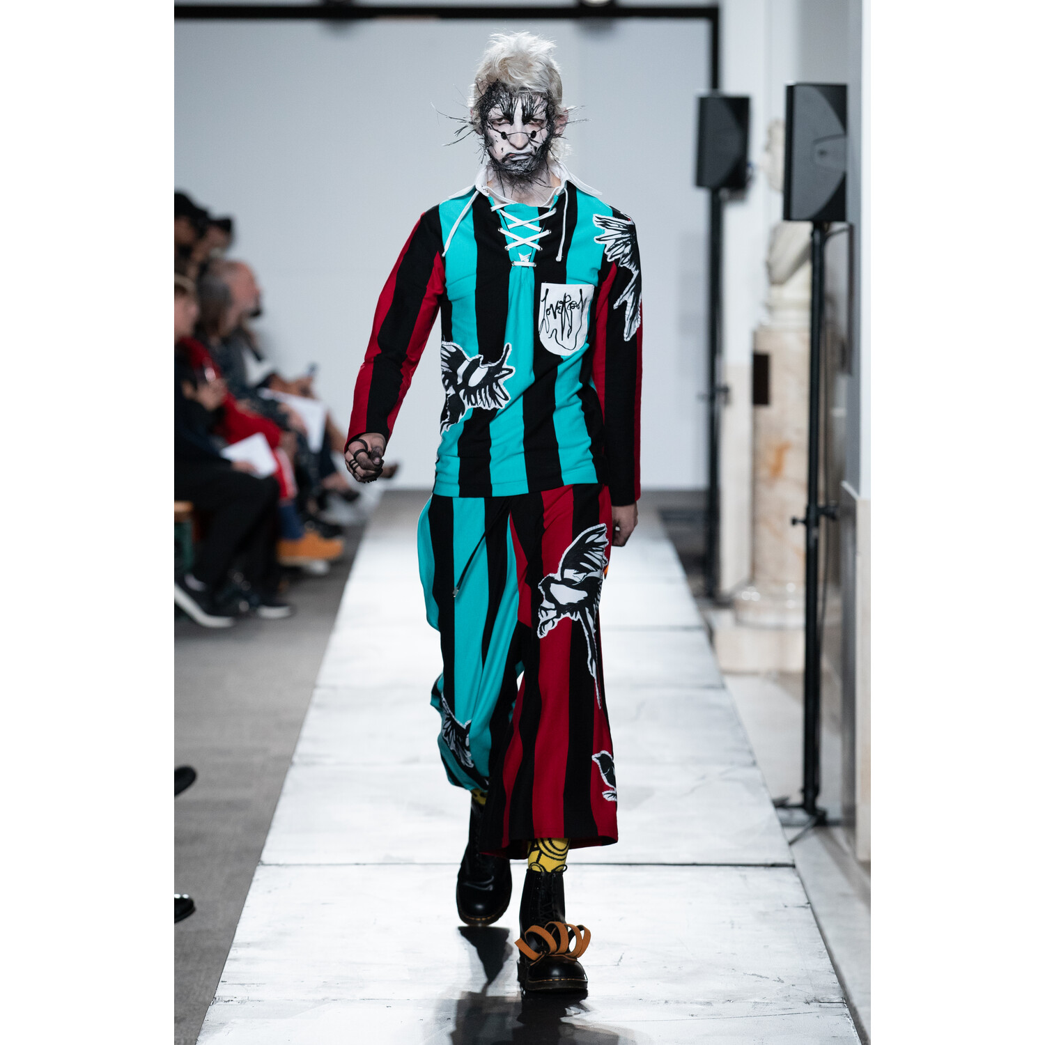 Фото Charles Jeffrey Loverboy Spring 2020 Menswear / Charles Jeffrey Loverboy весна- лето 2020 / Неделя моды: Лондон