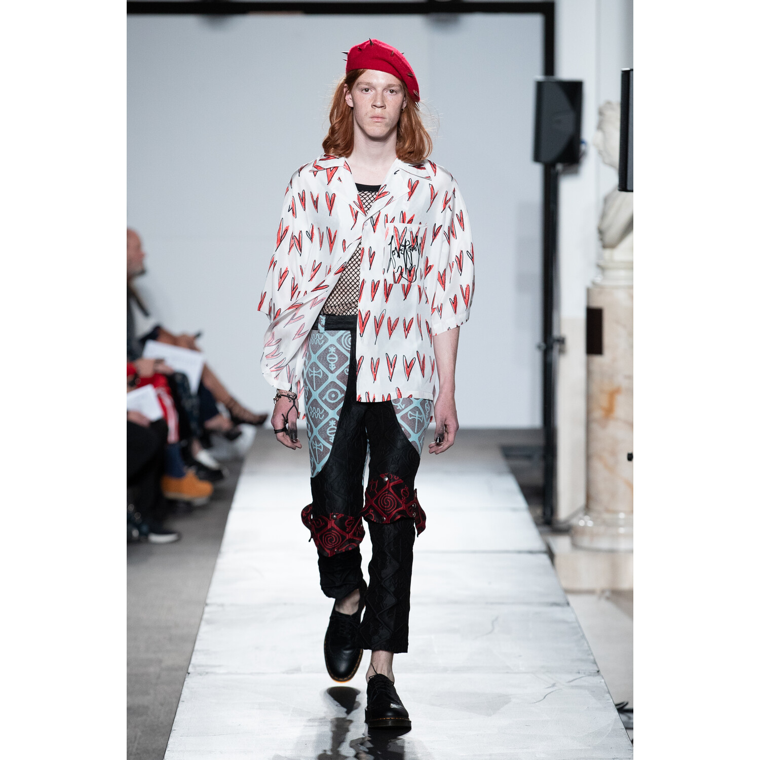 Фото Charles Jeffrey Loverboy Spring 2020 Menswear / Charles Jeffrey Loverboy весна- лето 2020 / Неделя моды: Лондон