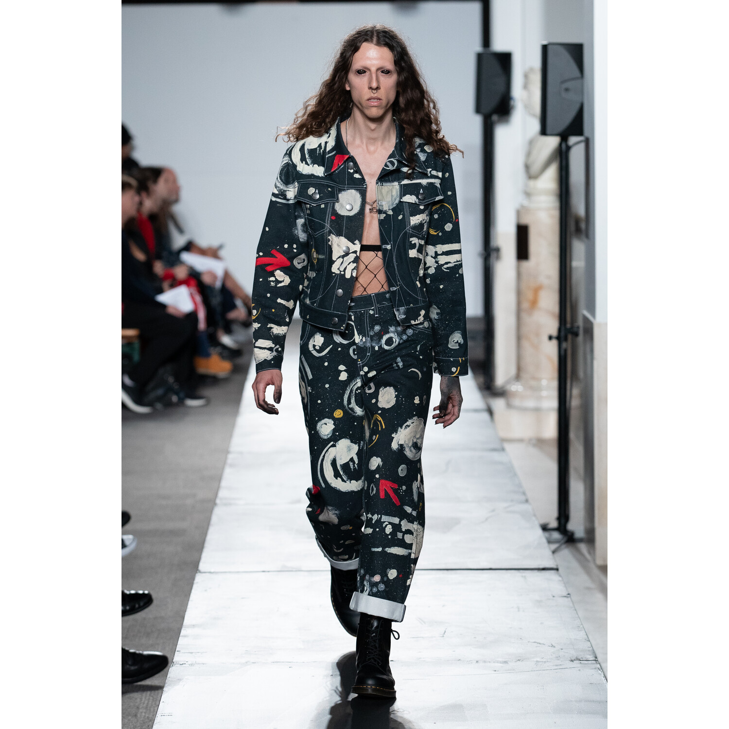 Фото Charles Jeffrey Loverboy Spring 2020 Menswear / Charles Jeffrey Loverboy весна- лето 2020 / Неделя моды: Лондон