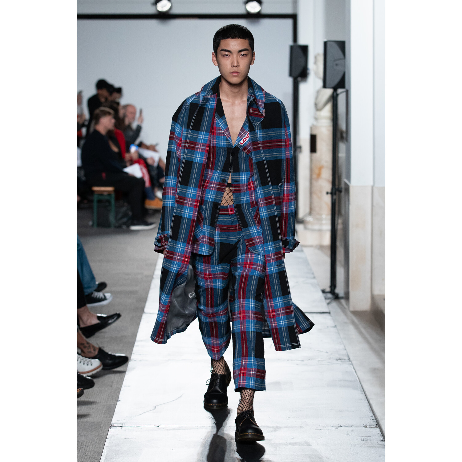 Фото Charles Jeffrey Loverboy Spring 2020 Menswear / Charles Jeffrey Loverboy весна- лето 2020 / Неделя моды: Лондон