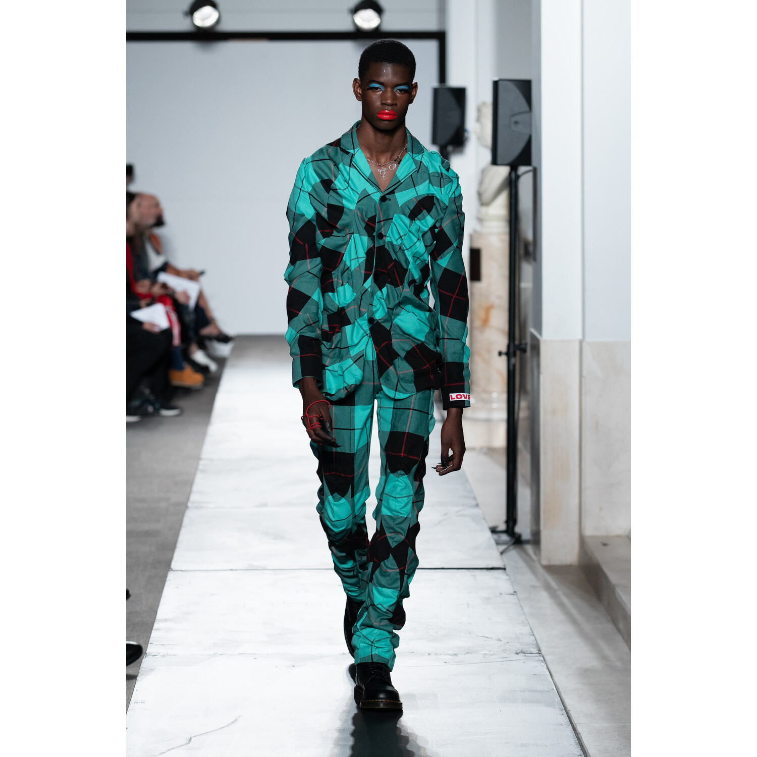 Фото Charles Jeffrey Loverboy Spring 2020 Menswear / Charles Jeffrey Loverboy весна- лето 2020 / Неделя моды: Лондон