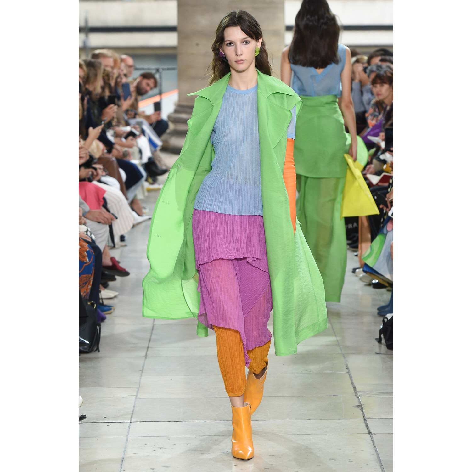 Фото Christian Wijnants Spring 2019 PFW / Christian Wijnants весна-лето 2019 Неделя моды в Париже