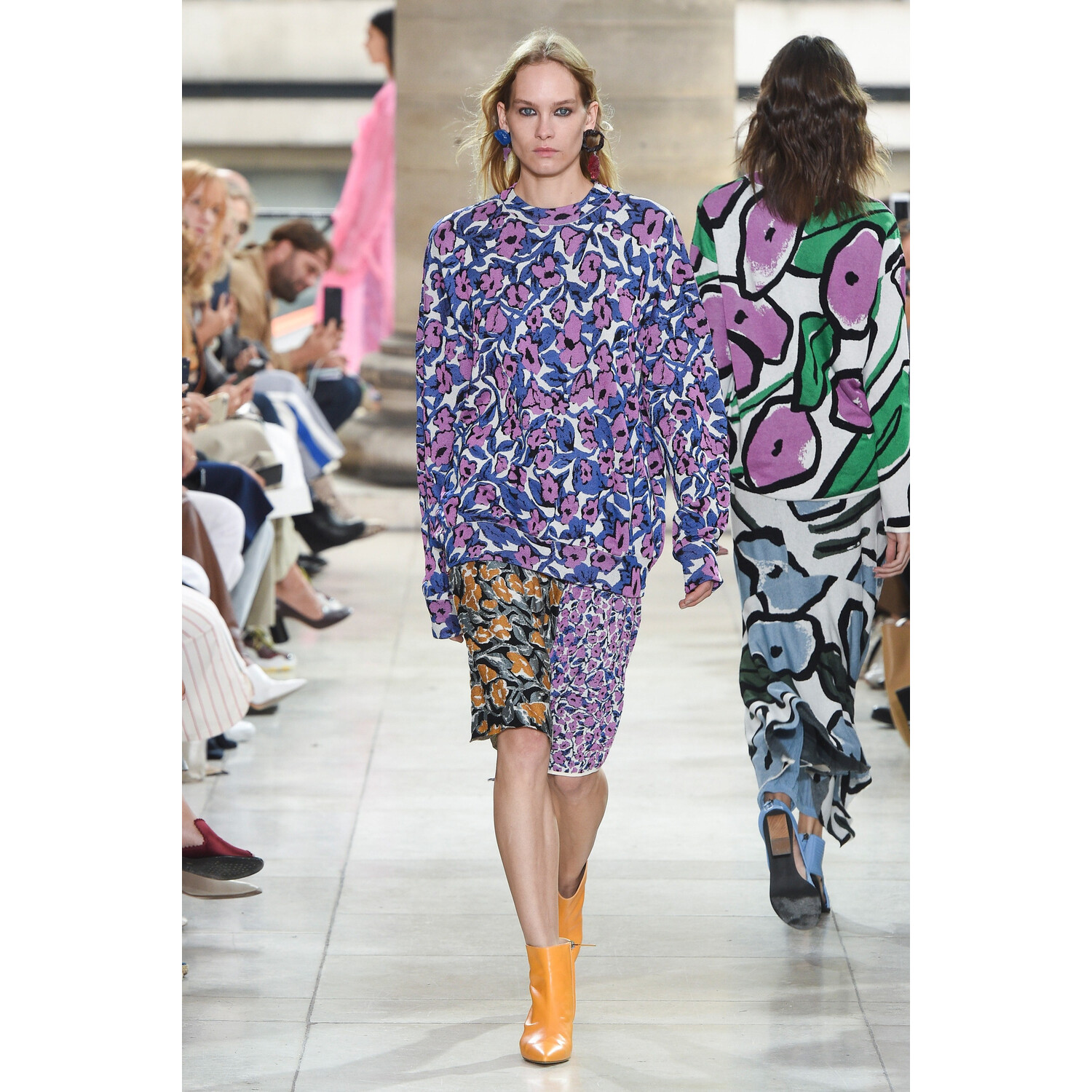 Фото Christian Wijnants Spring 2019 PFW / Christian Wijnants весна-лето 2019 Неделя моды в Париже