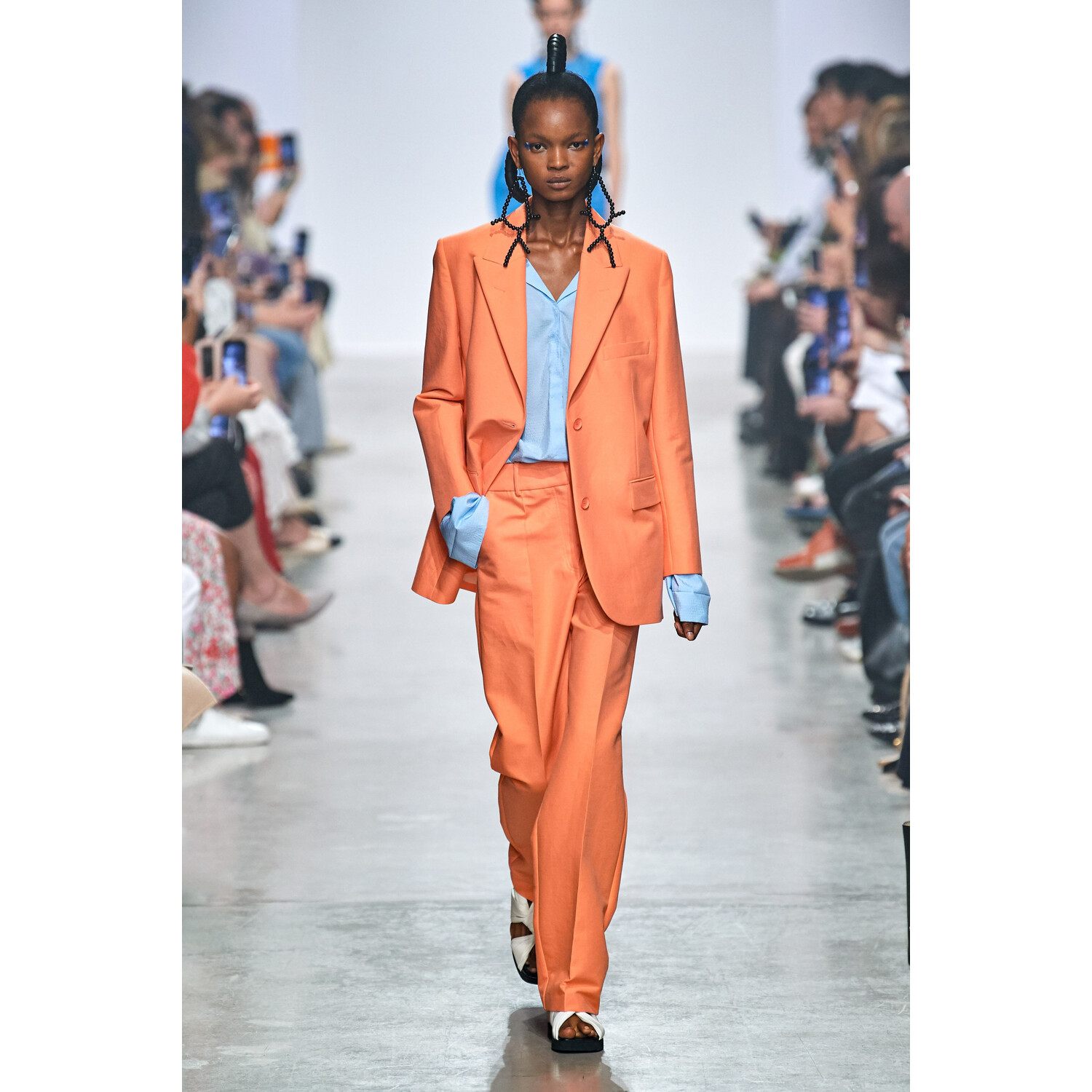 Фото Christian Wijnants Spring 2020 / Christian Wijnants весна-лето 2020 / Неделя моды: Париж