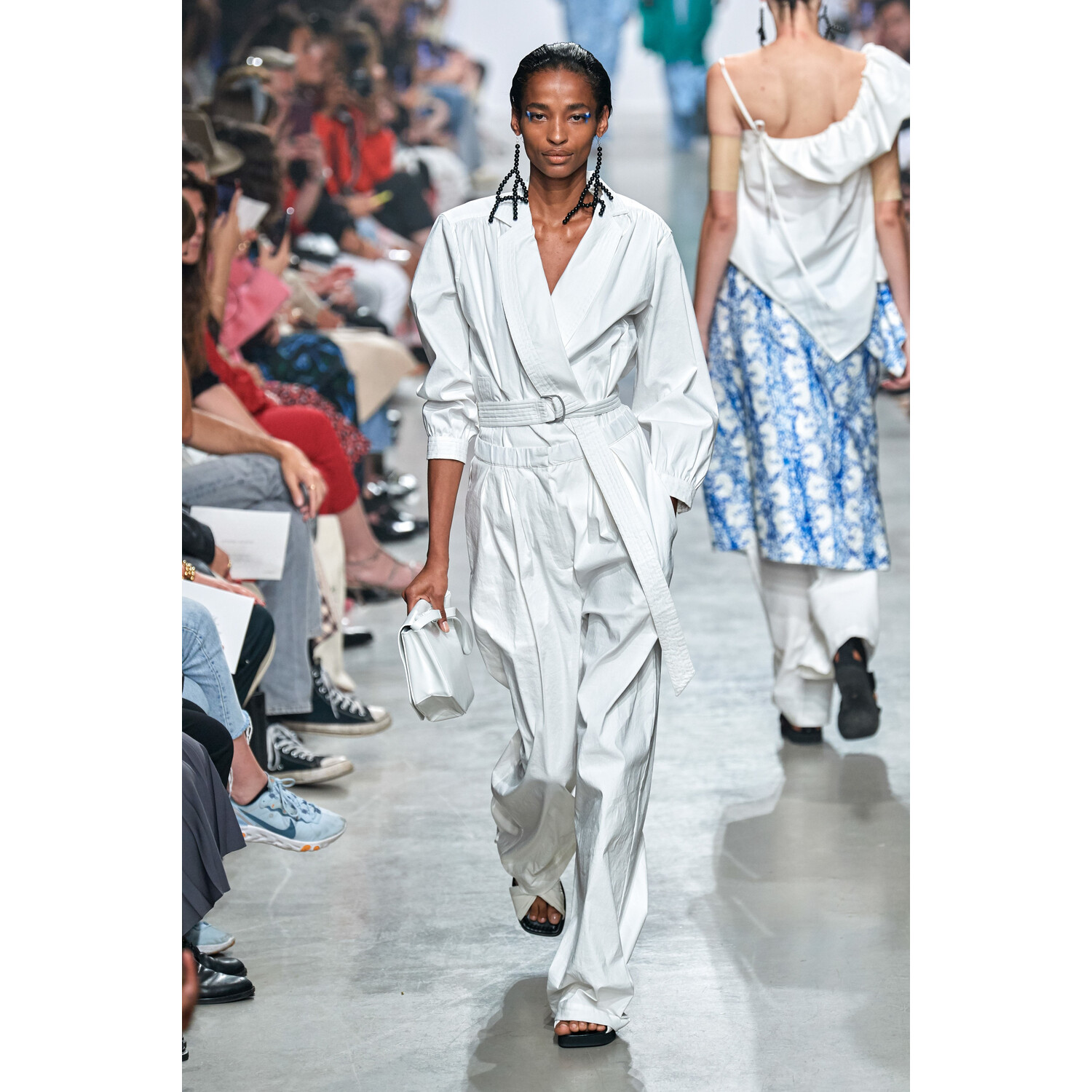 Фото Christian Wijnants Spring 2020 / Christian Wijnants весна-лето 2020 / Неделя моды: Париж
