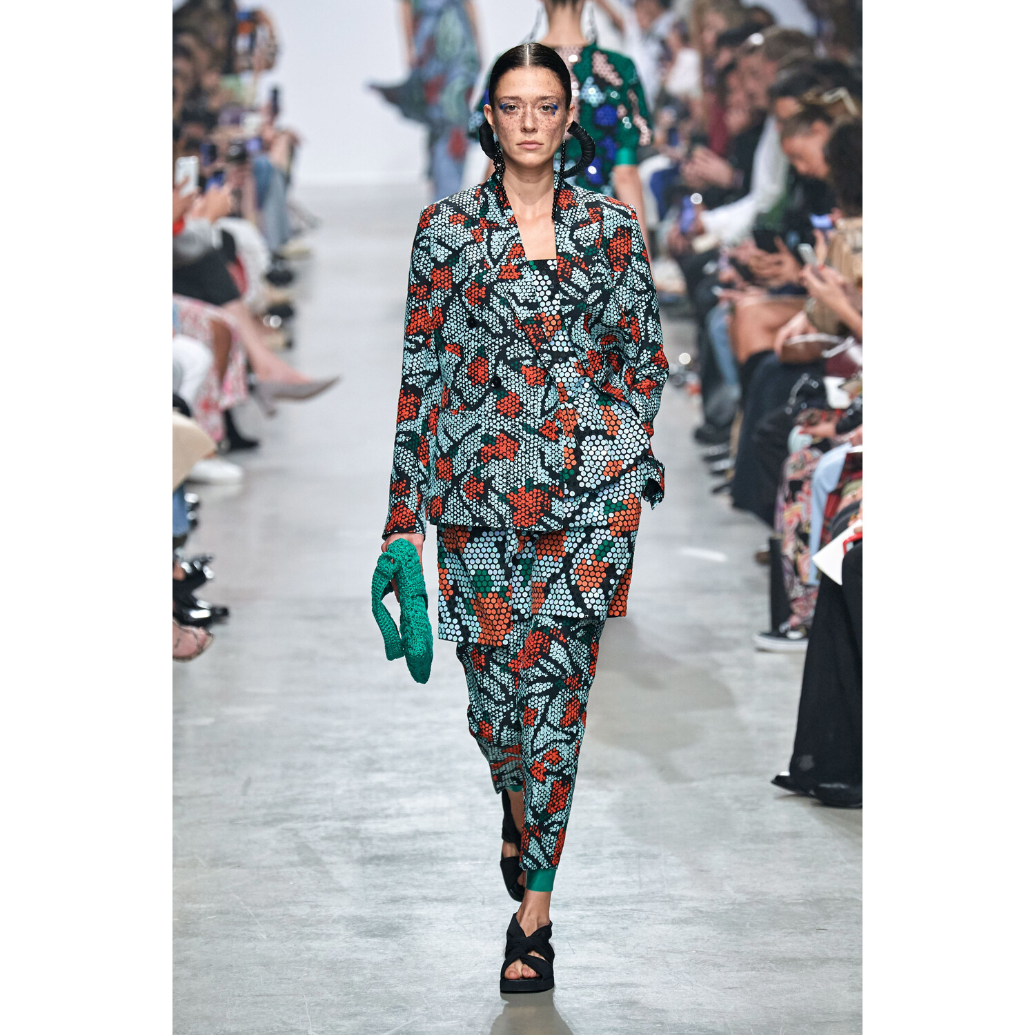 Фото Christian Wijnants Spring 2020 / Christian Wijnants весна-лето 2020 / Неделя моды: Париж