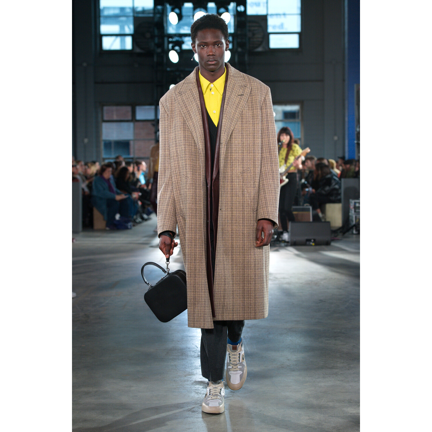 Фото Coach Fall 2020 Ready-to-Wear / Coach осень 2020 / Неделя моды в Нью-Йорке
