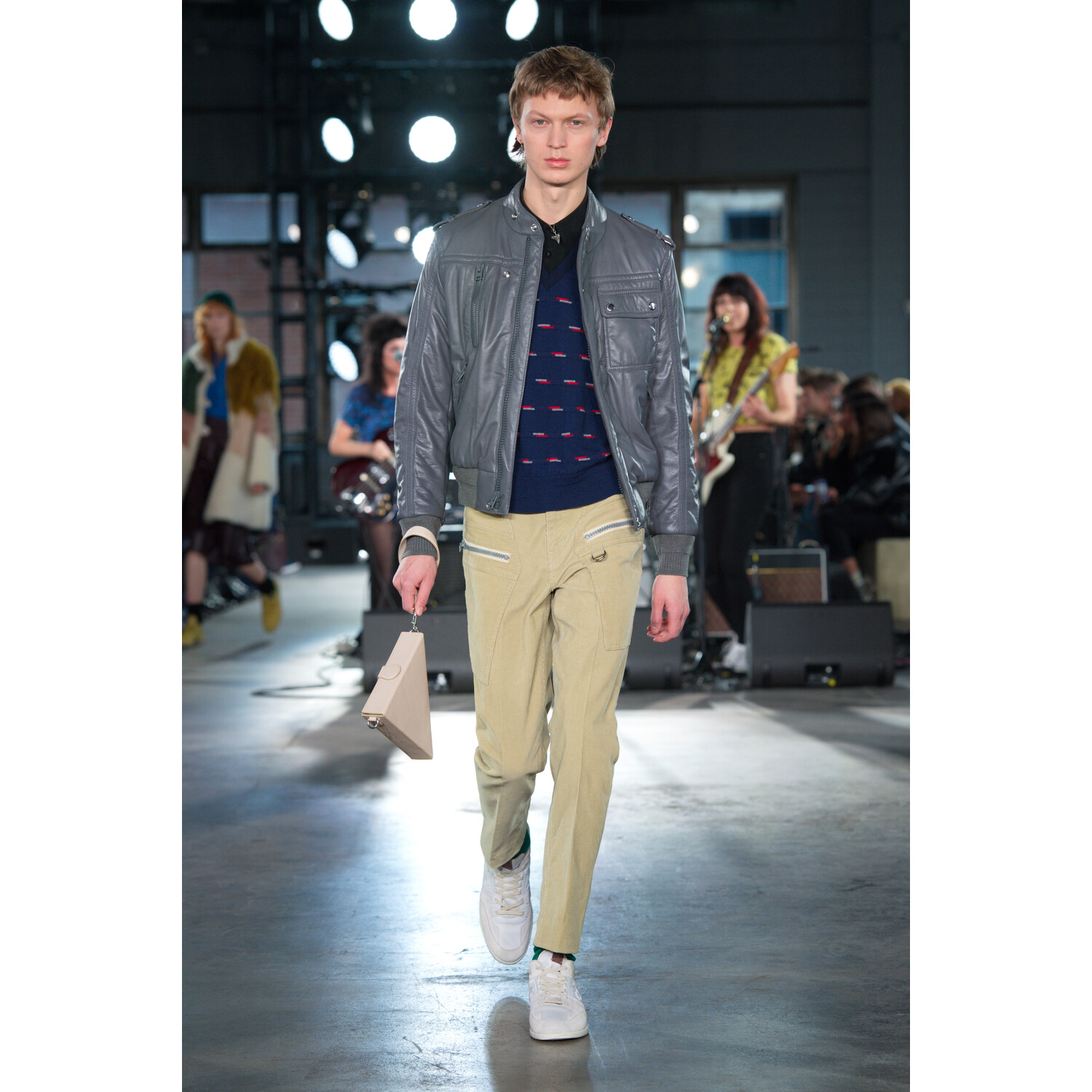 Фото Coach Fall 2020 Ready-to-Wear / Coach осень 2020 / Неделя моды в Нью-Йорке