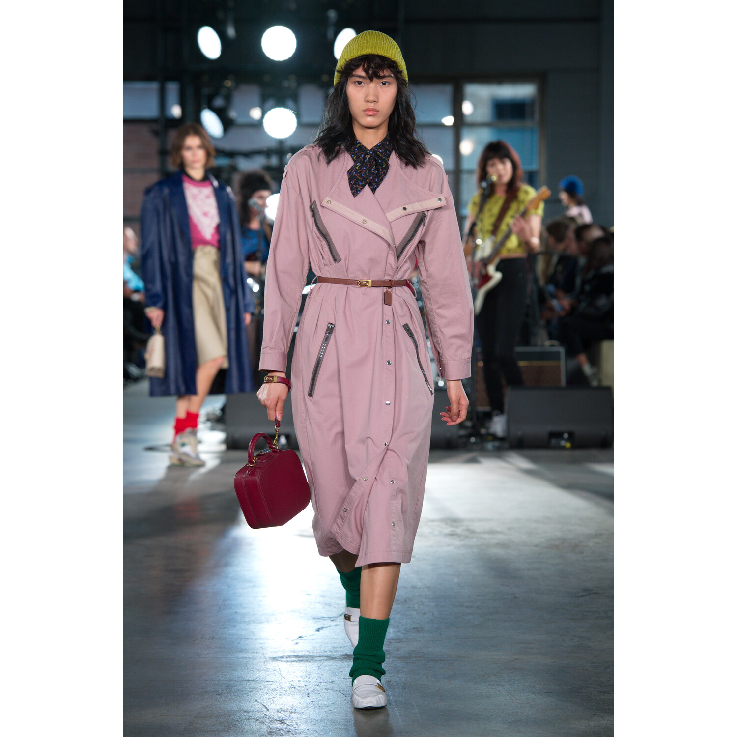 Фото Coach Fall 2020 Ready-to-Wear / Coach осень 2020 / Неделя моды в Нью-Йорке