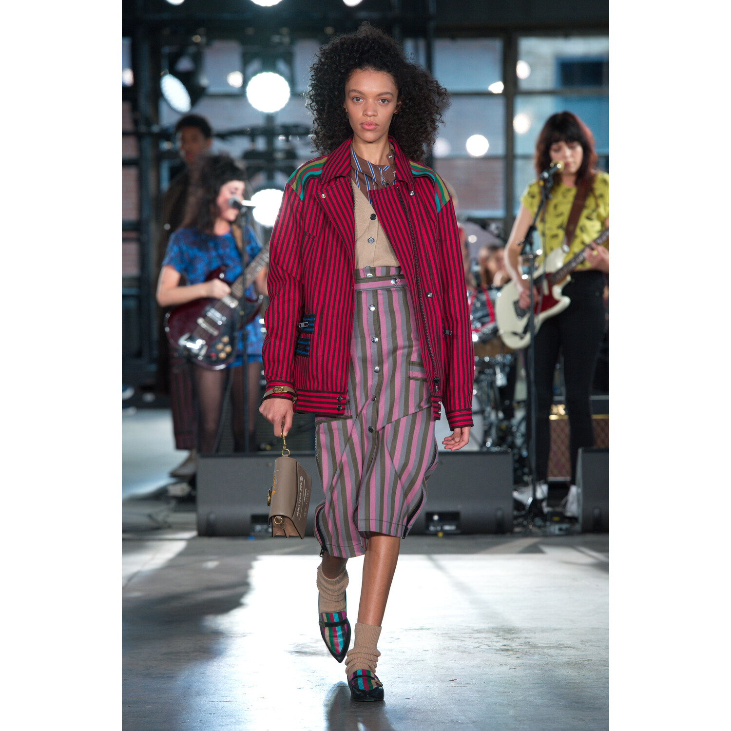 Фото Coach Fall 2020 Ready-to-Wear / Coach осень 2020 / Неделя моды в Нью-Йорке