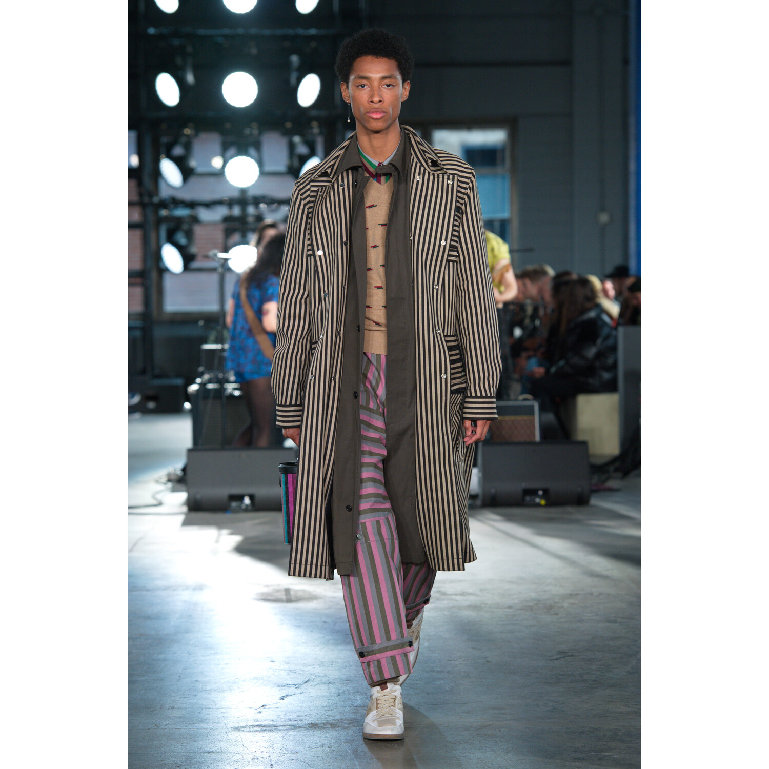 Фото Coach Fall 2020 Ready-to-Wear / Coach осень 2020 / Неделя моды в Нью-Йорке