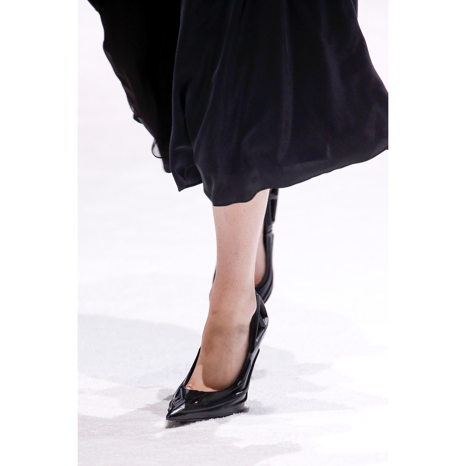 Фото Details Balenciaga Fall 2018 Ready-to-Wear , Детали коллекции Баленсиага осень зима 2018 , Fashion show , неделя моды в Париже , PFW , Paris Fashion Week , Mainstyles