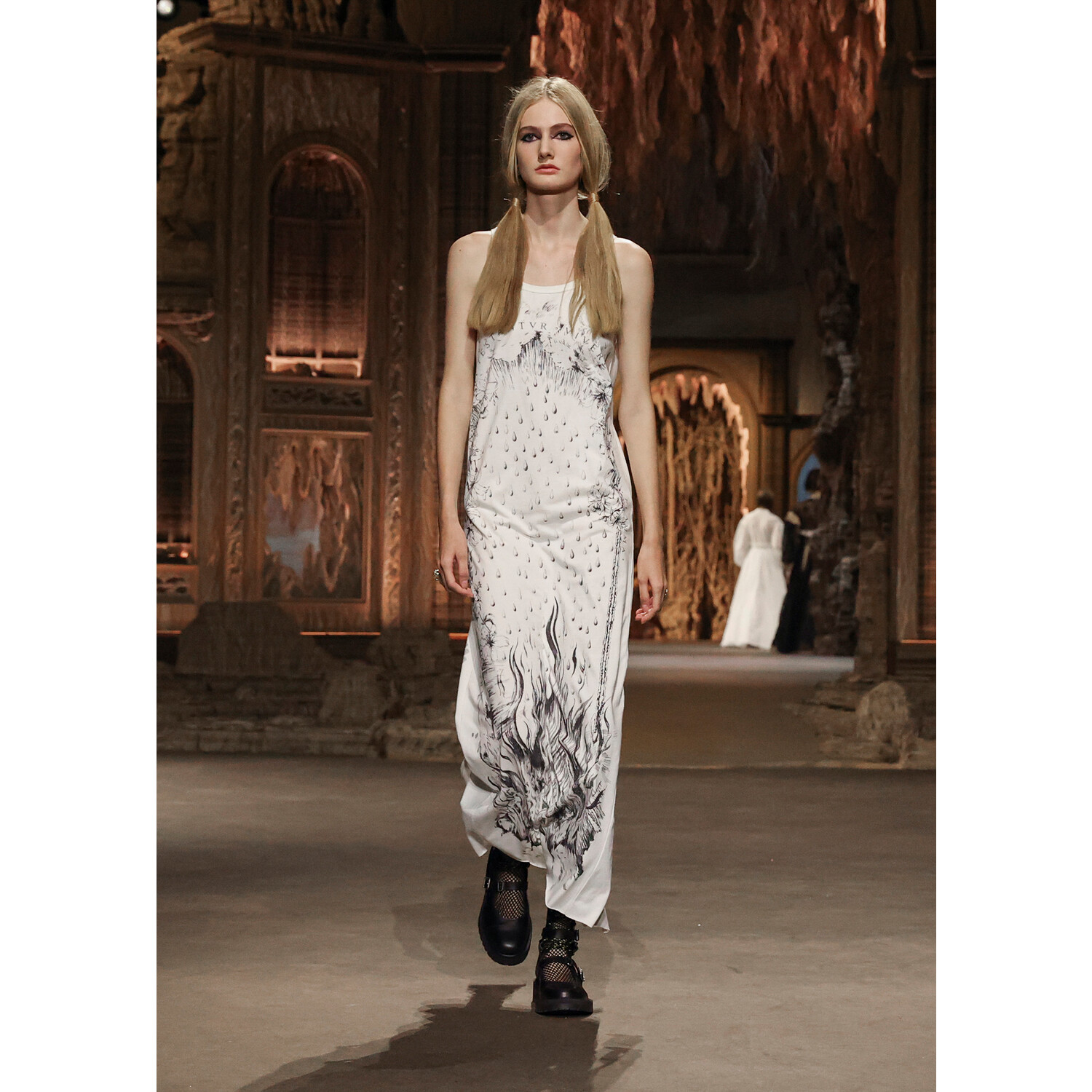 Фото Dior коллекция весна-лето 2023 / Dior Spring 2023