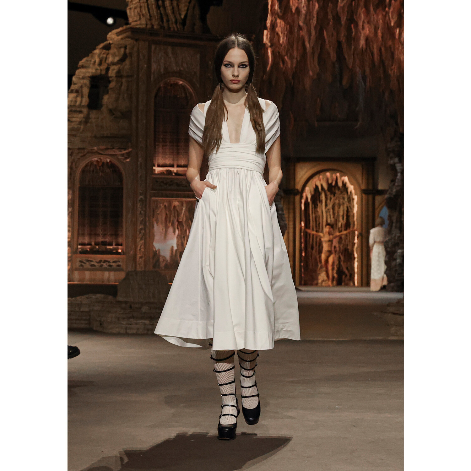 Фото Dior коллекция весна-лето 2023 / Dior Spring 2023
