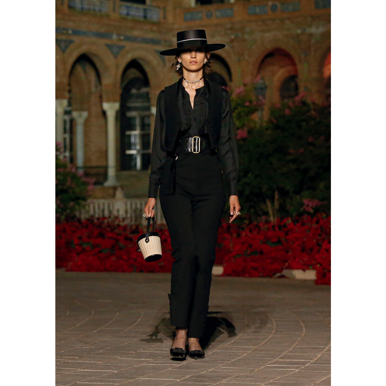 Фото Dior Cruise 2023 / Dior круизная коллекция 2023