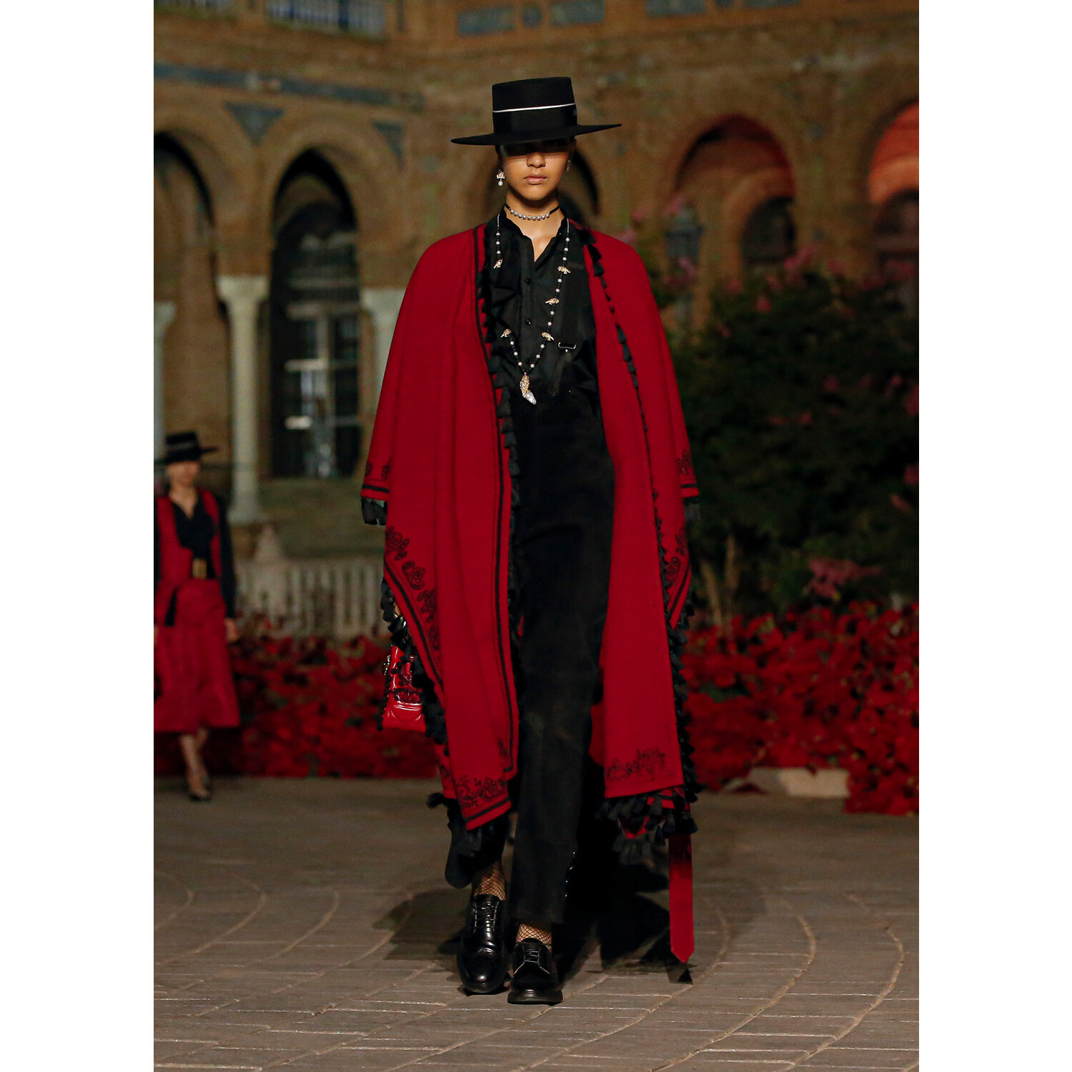 Фото Dior Cruise 2023 / Dior круизная коллекция 2023