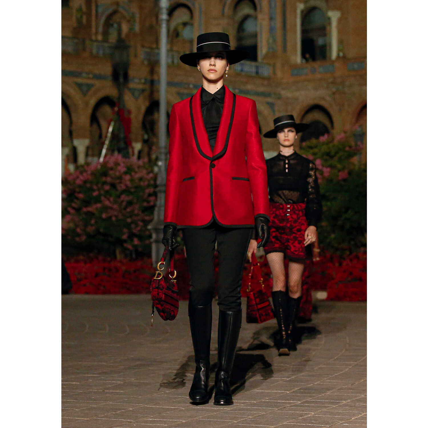 Фото Dior Cruise 2023 / Dior круизная коллекция 2023