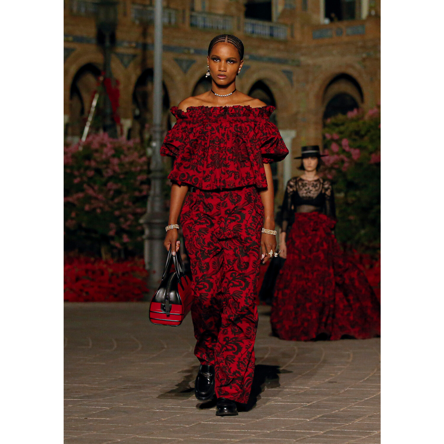 Фото Dior Cruise 2023 / Dior круизная коллекция 2023