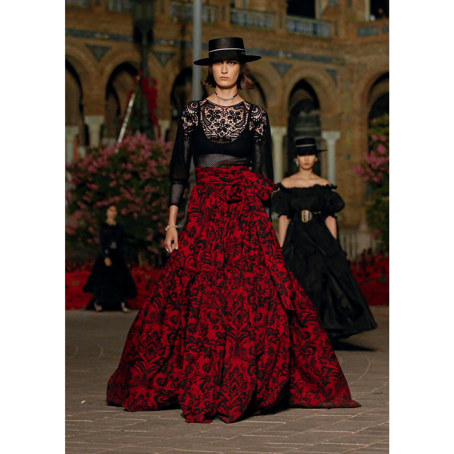 Фото Dior Cruise 2023 / Dior круизная коллекция 2023