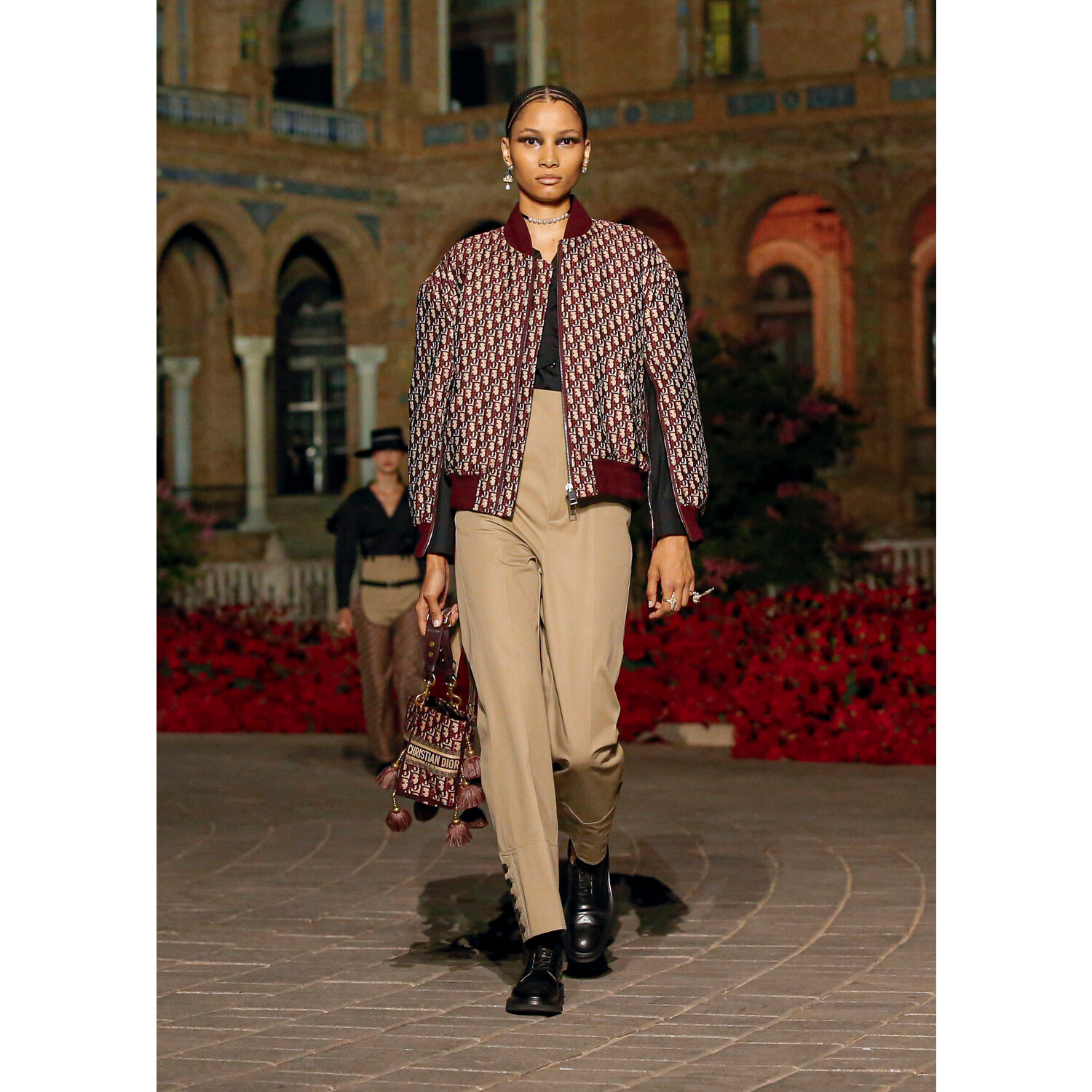 Фото Dior Cruise 2023 / Dior круизная коллекция 2023