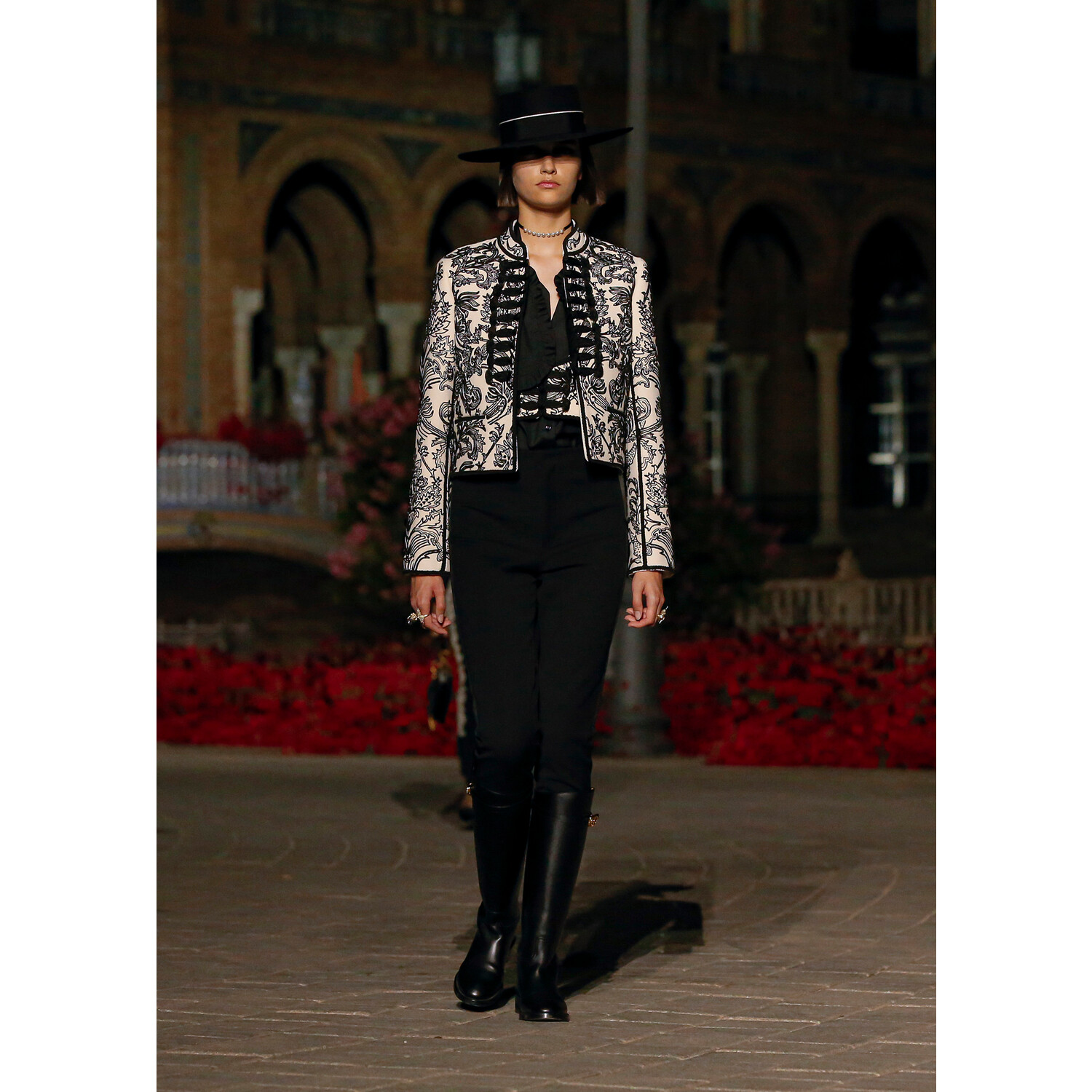 Фото Dior Cruise 2023 / Dior круизная коллекция 2023