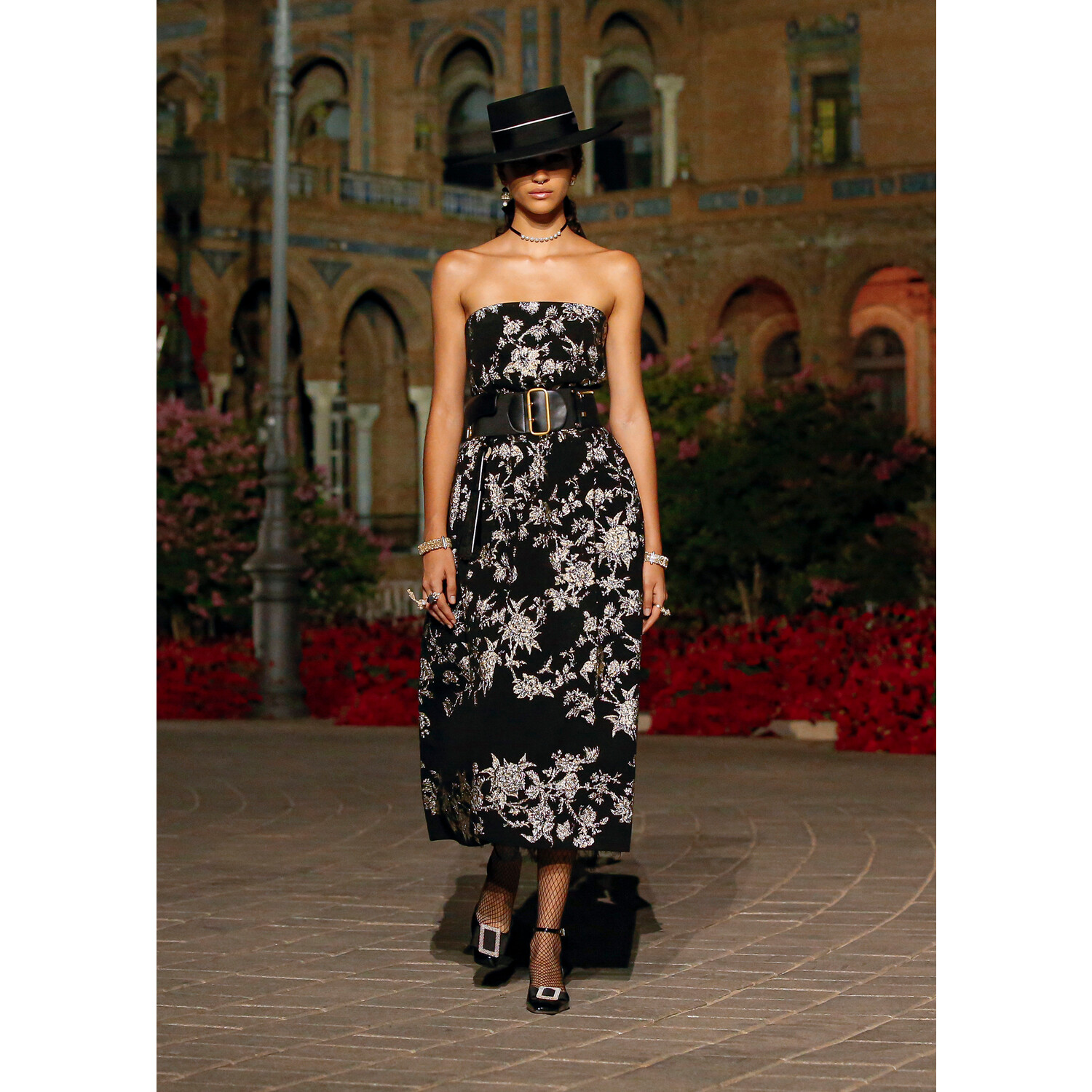 Фото Dior Cruise 2023 / Dior круизная коллекция 2023