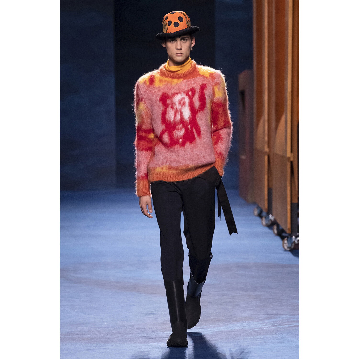 Фото Dior Men Fall-Winter 2021 Collection / Коллекция Dior Men осень-зима 2021