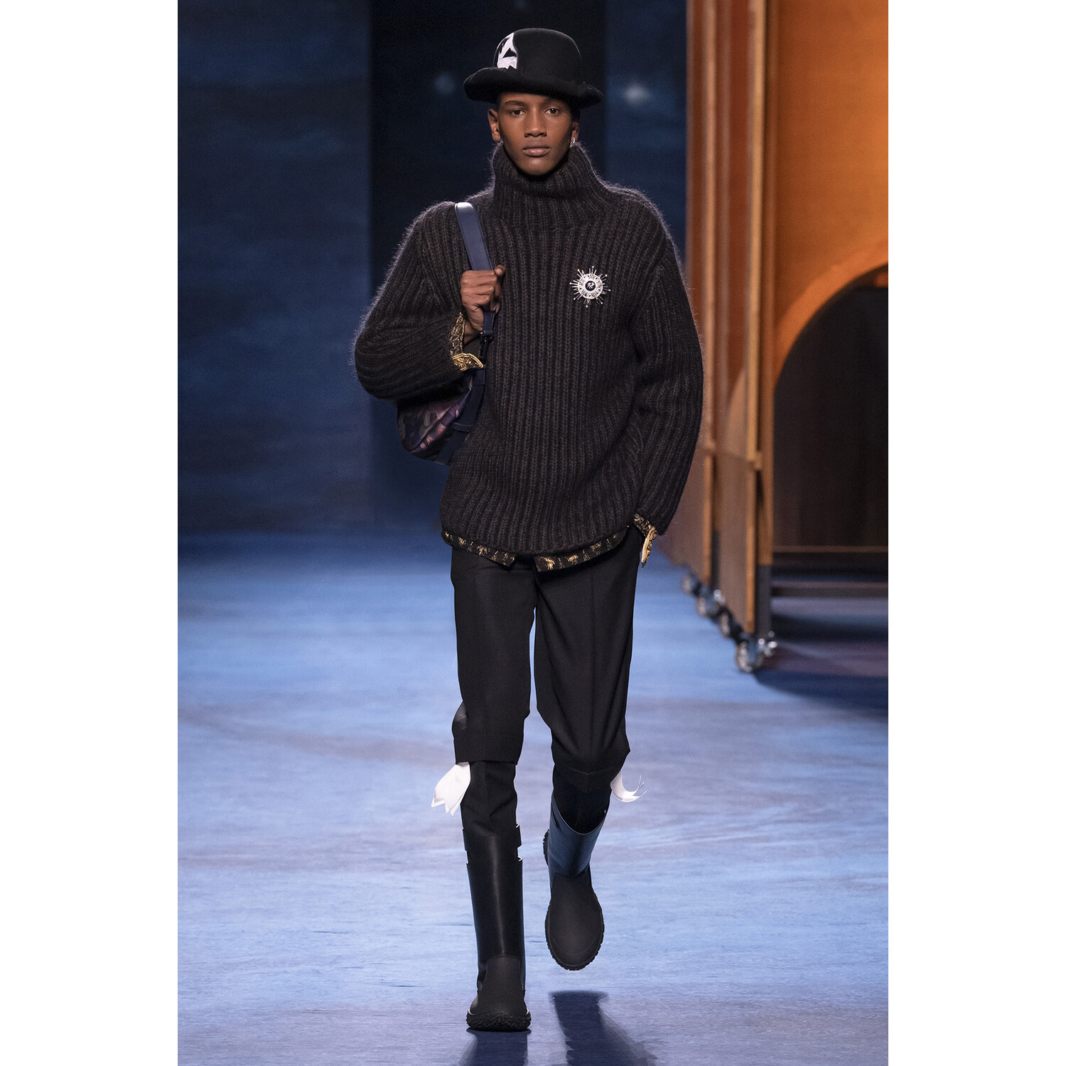 Фото Dior Men Fall-Winter 2021 Collection / Коллекция Dior Men осень-зима 2021