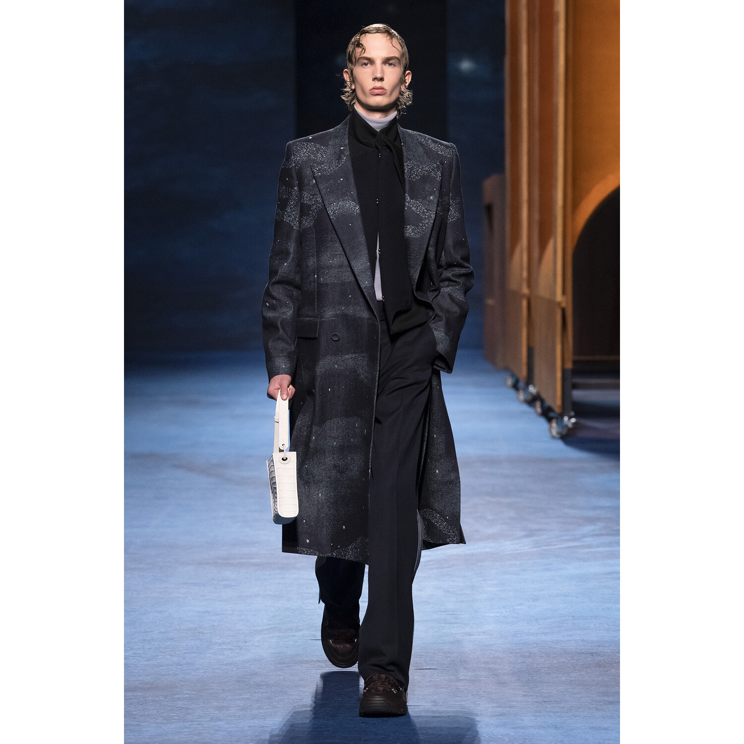 Фото Dior_Menswear_Fall_2021_033