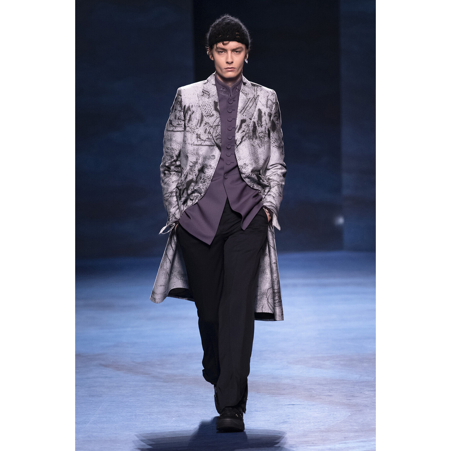 Фото Dior Men Fall-Winter 2021 Collection / Коллекция Dior Men осень-зима 2021