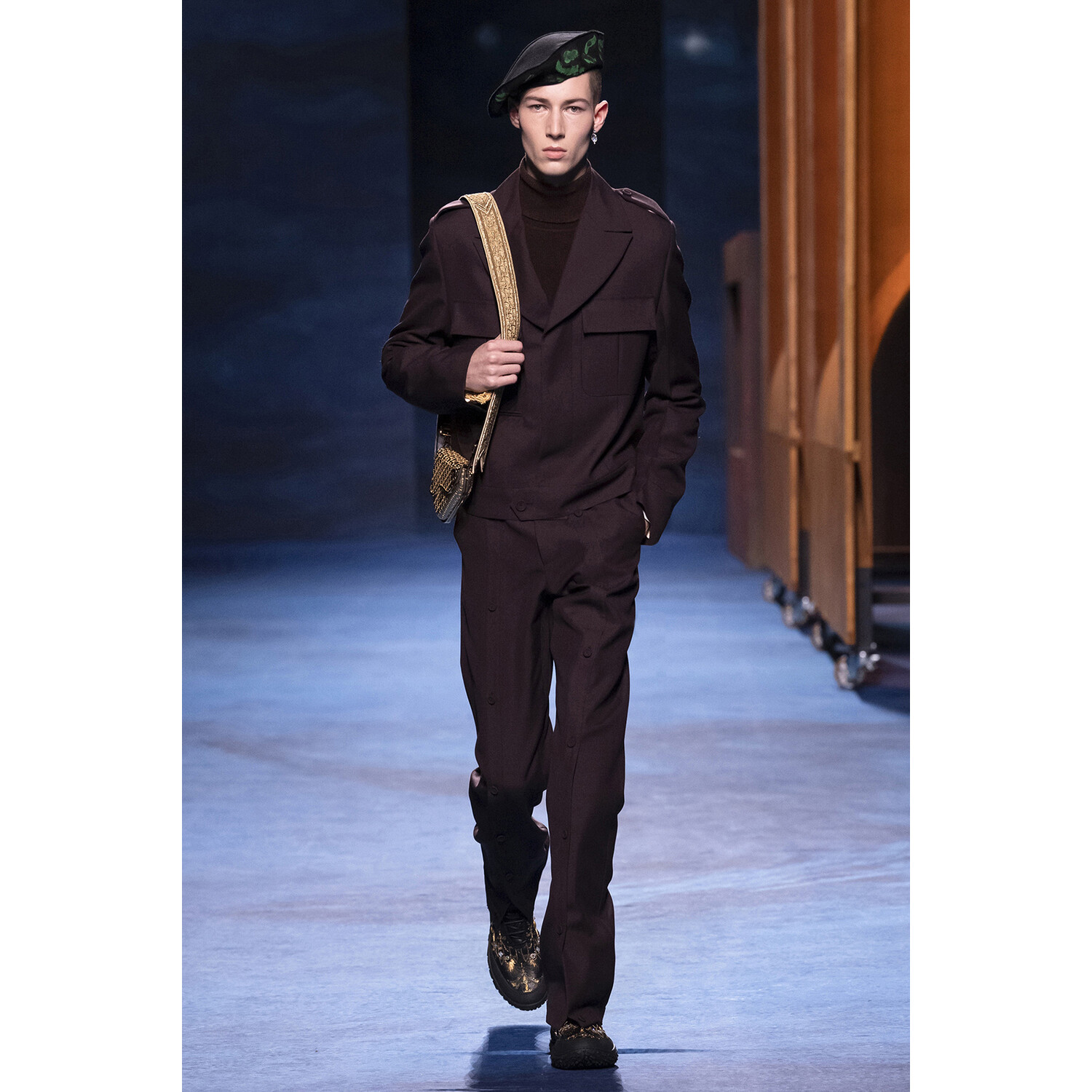 Фото Dior Men Fall-Winter 2021 Collection / Коллекция Dior Men осень-зима 2021