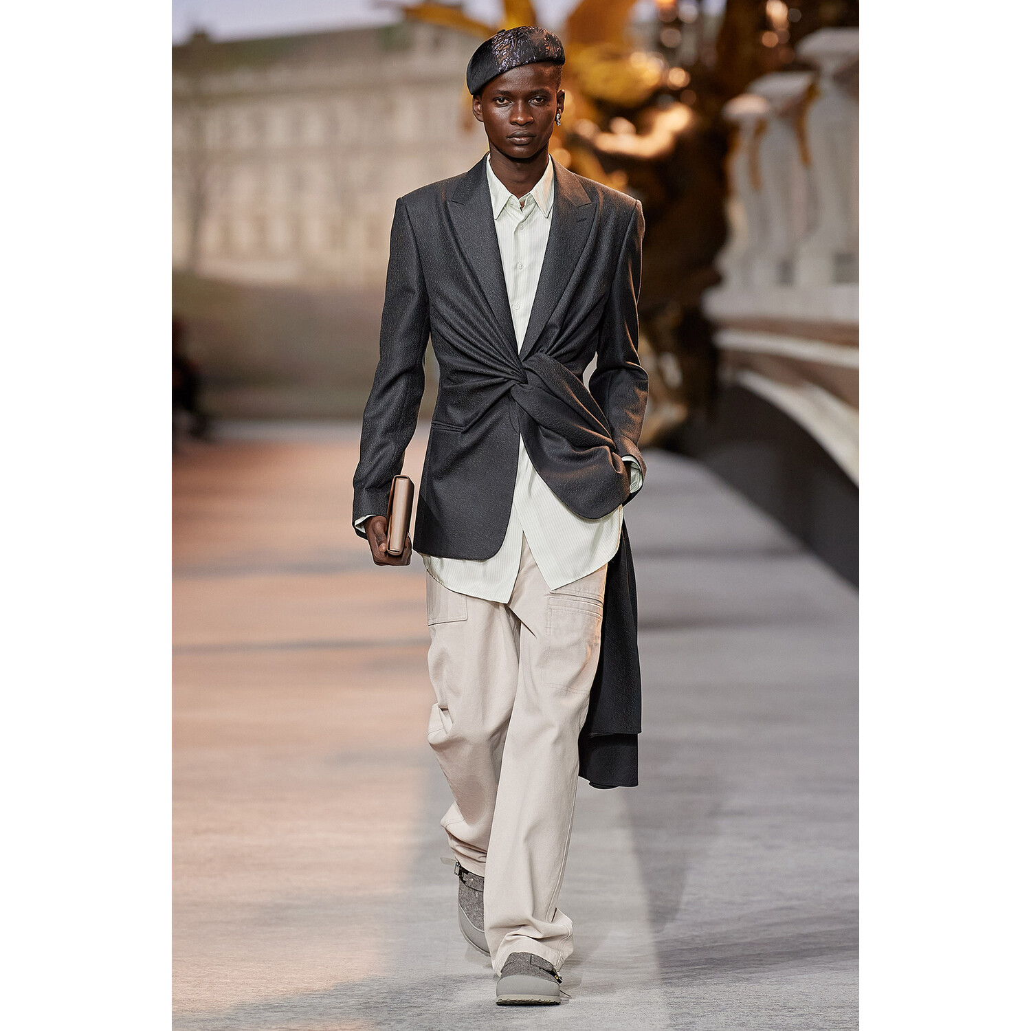 Фото Dior Men Fall 2022 Collection / Dior Men осень-зима 2022/2023
