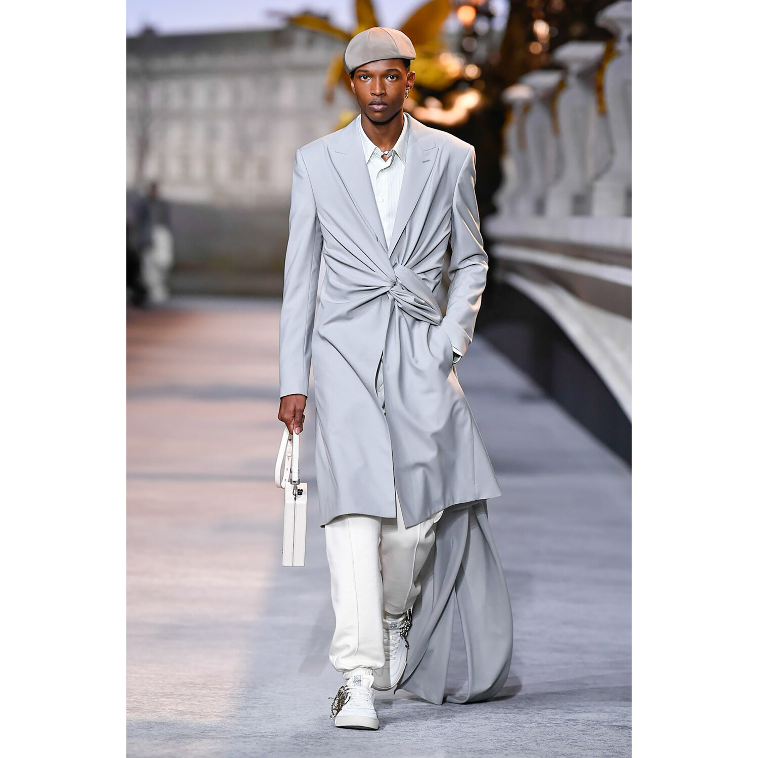 Фото Dior Men Fall 2022 Collection / Dior Men осень-зима 2022/2023