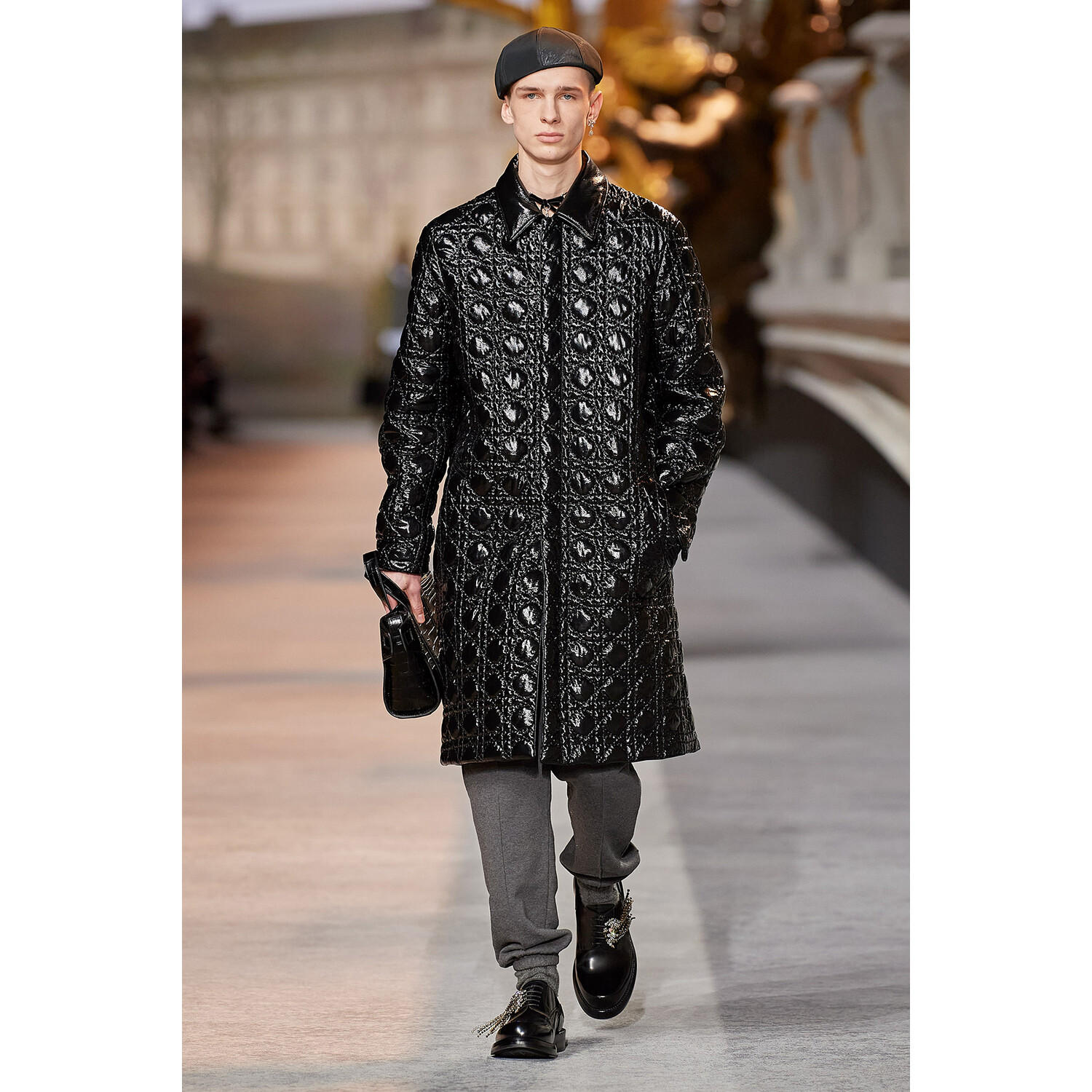 Фото Dior Men Fall 2022 Collection / Dior Men осень-зима 2022/2023