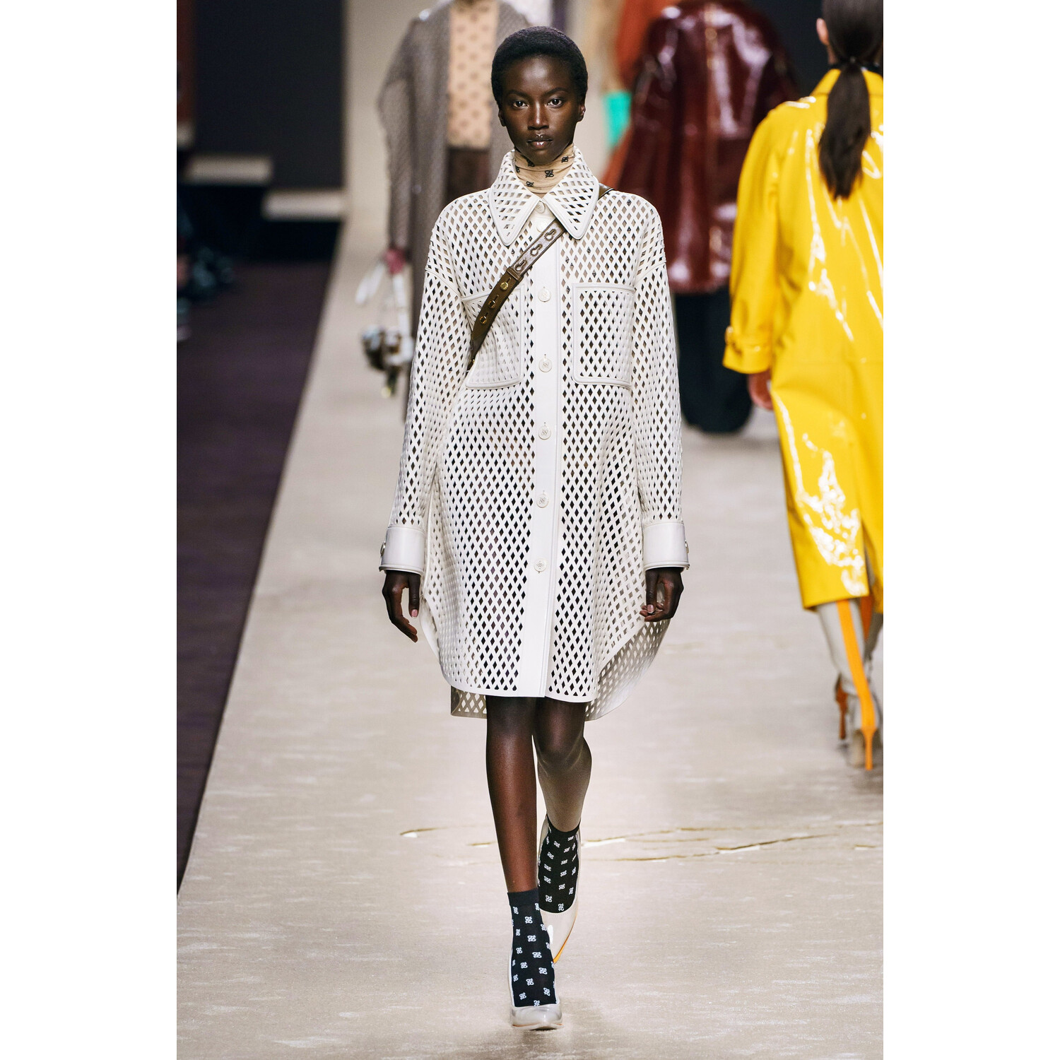 Фото Fendi Fall 2019 Ready-to-Wear / Fendi осень 2019 / Неделя моды: Милан